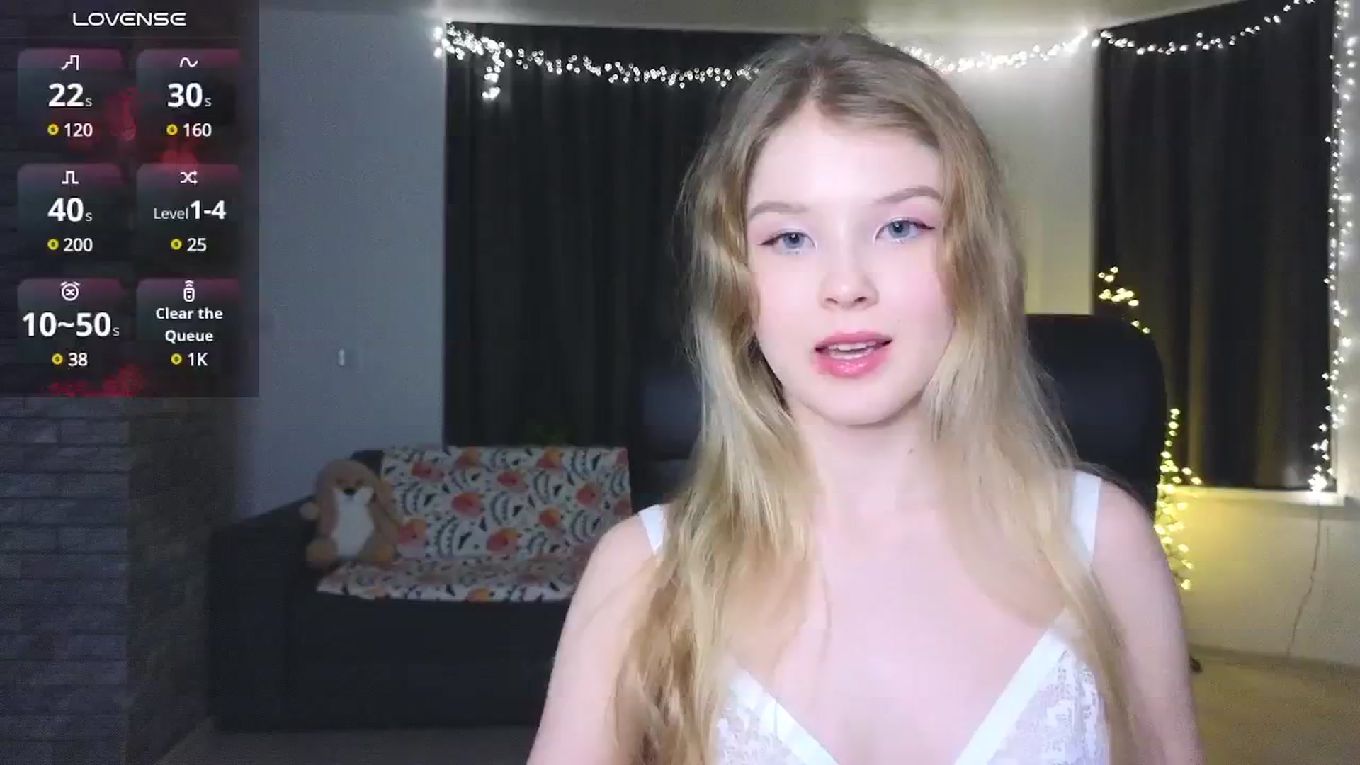 Gallery image thumbnail from Emiliya_Cute's myfreecams stream on, 12/01/2024, 19:13 image 1 of 20