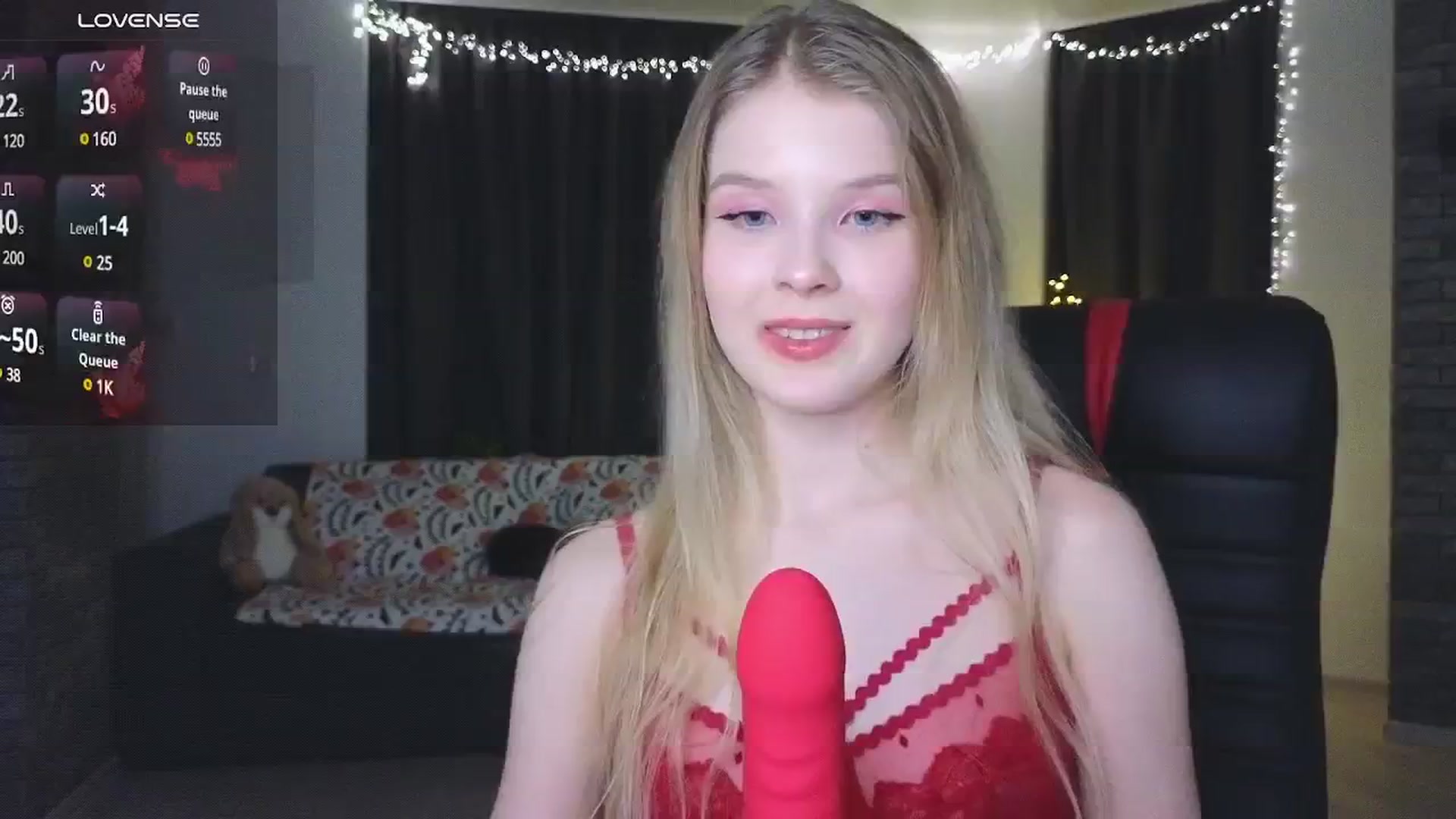 Gallery image thumbnail from Emiliya_Cute's myfreecams stream on, 12/04/2024, 18:53 image 9 of 20