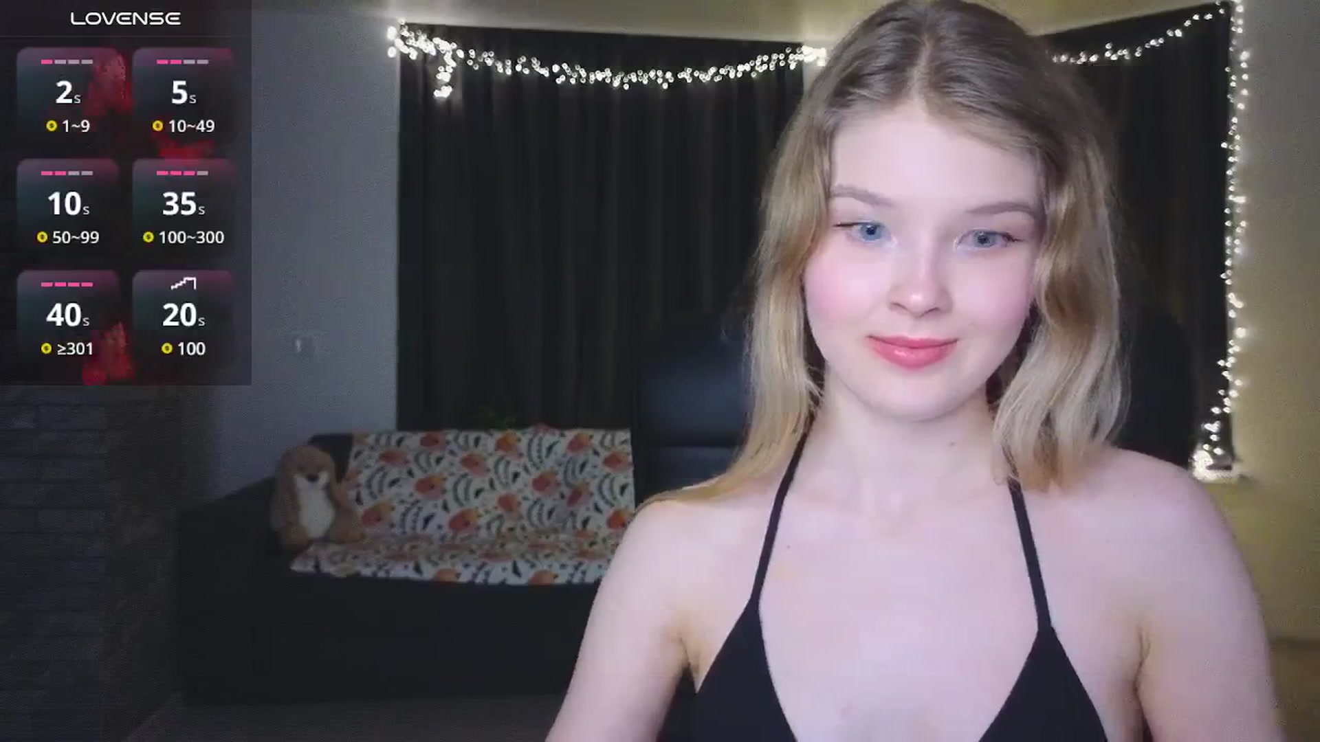 Gallery image thumbnail from Emiliya_Cute's myfreecams stream on, 12/06/2024, 19:27 image 15 of 20