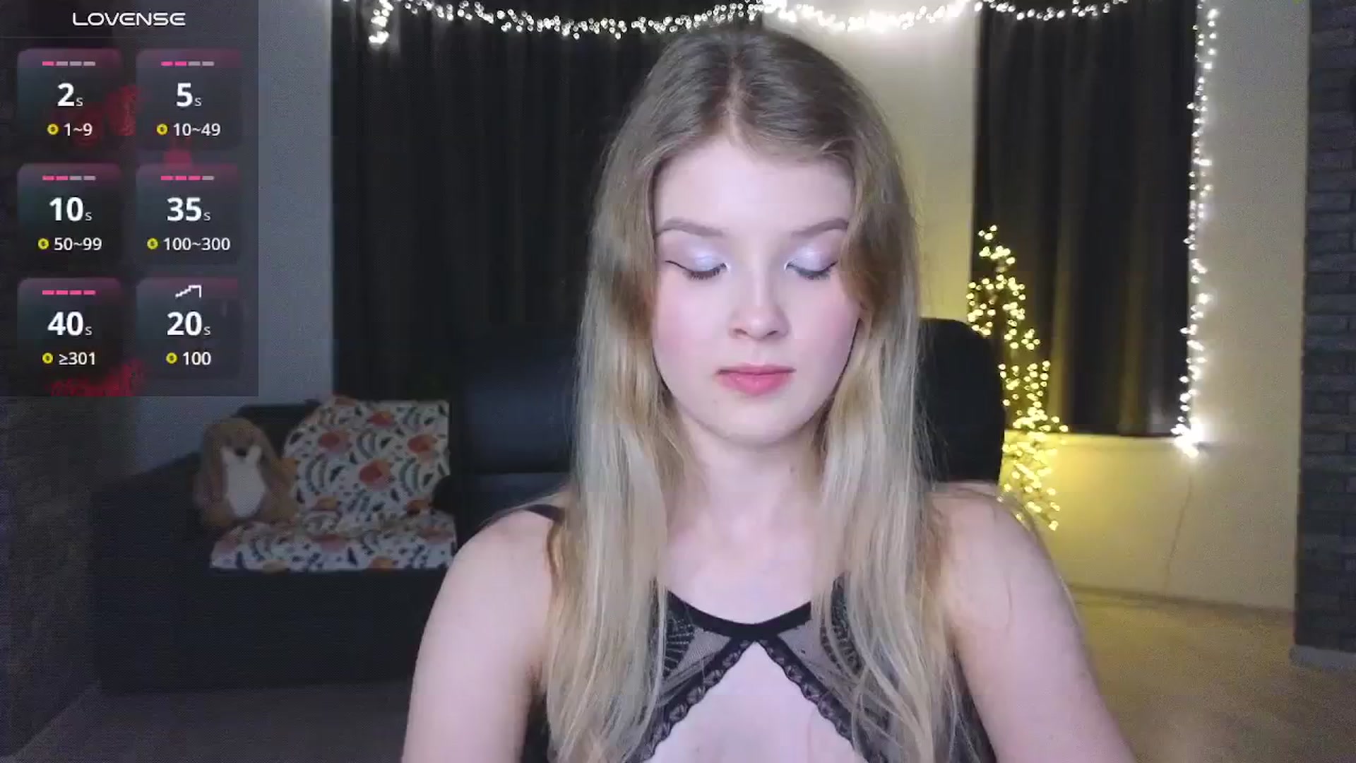 Gallery image thumbnail from Emiliya_Cute's myfreecams stream on, 12/08/2024, 17:42 image 12 of 20