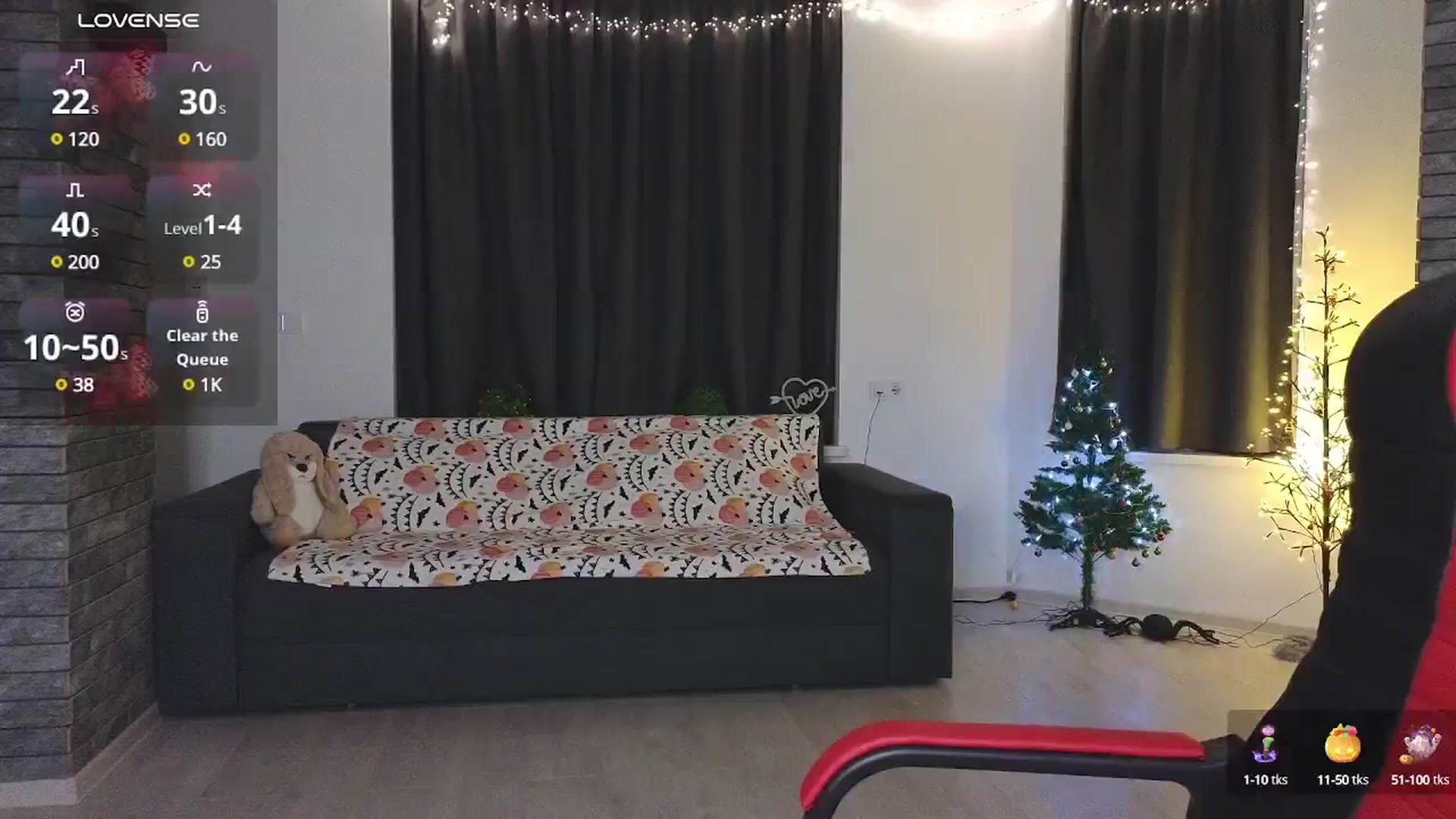 Gallery image thumbnail from Emiliya_Cute's myfreecams stream on, 12/11/2024, 18:06 image 17 of 20