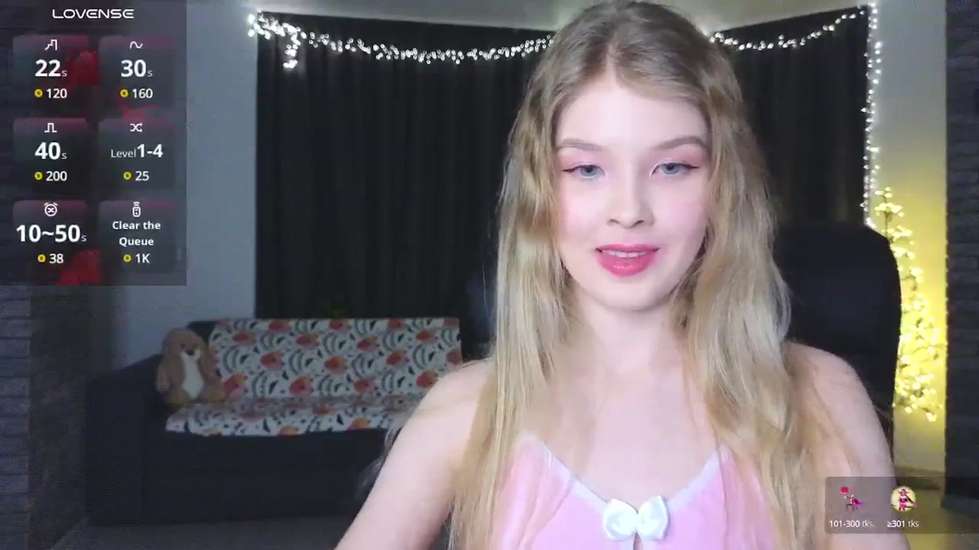Gallery image thumbnail from Emiliya_Cute's myfreecams stream on, 12/11/2024, 18:49 image 18 of 20