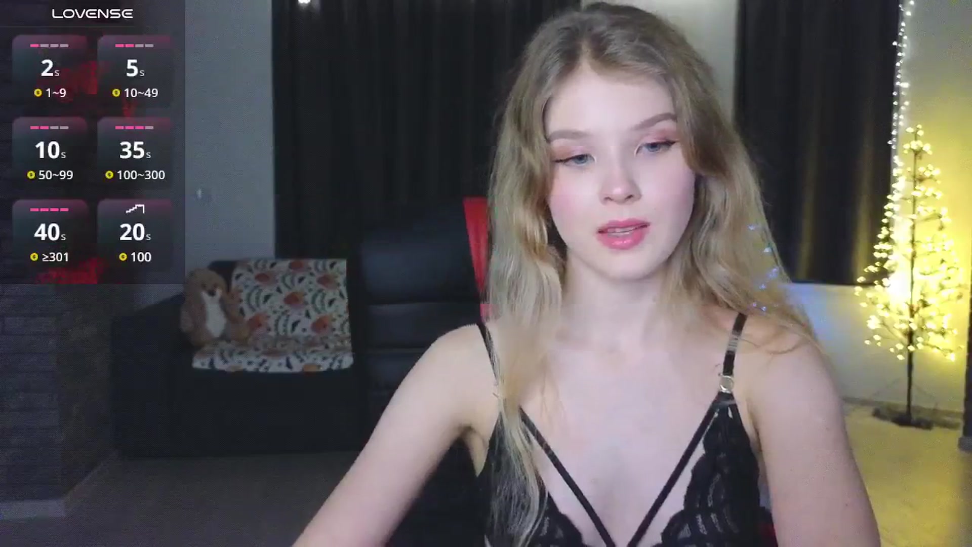 Gallery image thumbnail from Emiliya_Cute's myfreecams stream on, 12/12/2024, 17:27 image 10 of 20