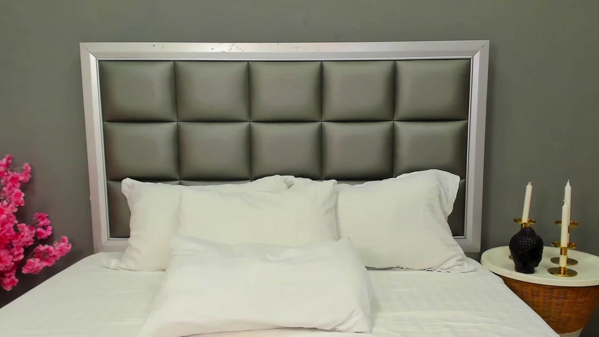 Gallery image thumbnail from EmillyBronte's myfreecams stream on, 04/29/2023, 02:14 image 7 of 20
