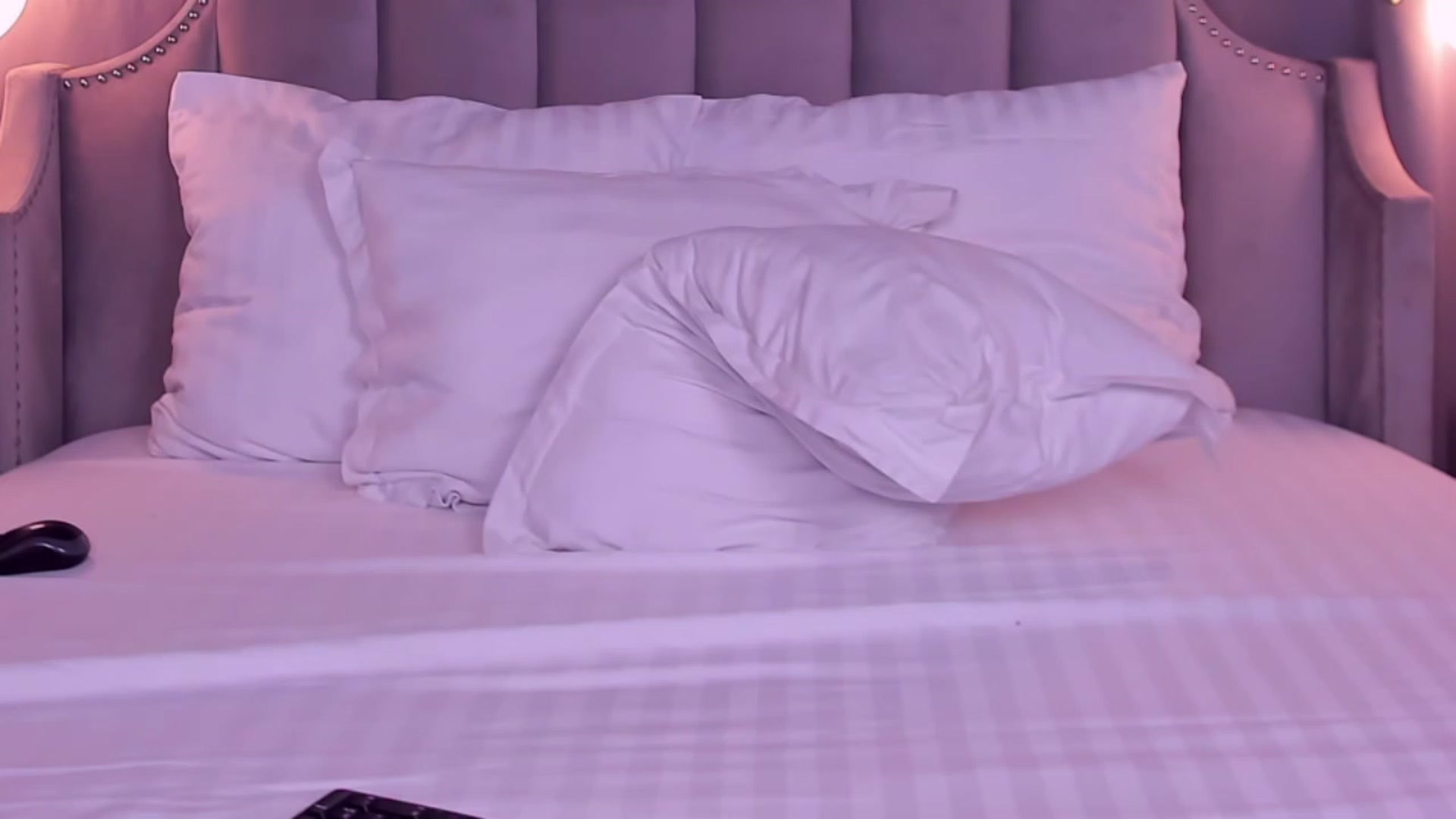 Gallery image thumbnail from EmillyBronte's myfreecams stream on, 06/15/2023, 21:26 image 7 of 20