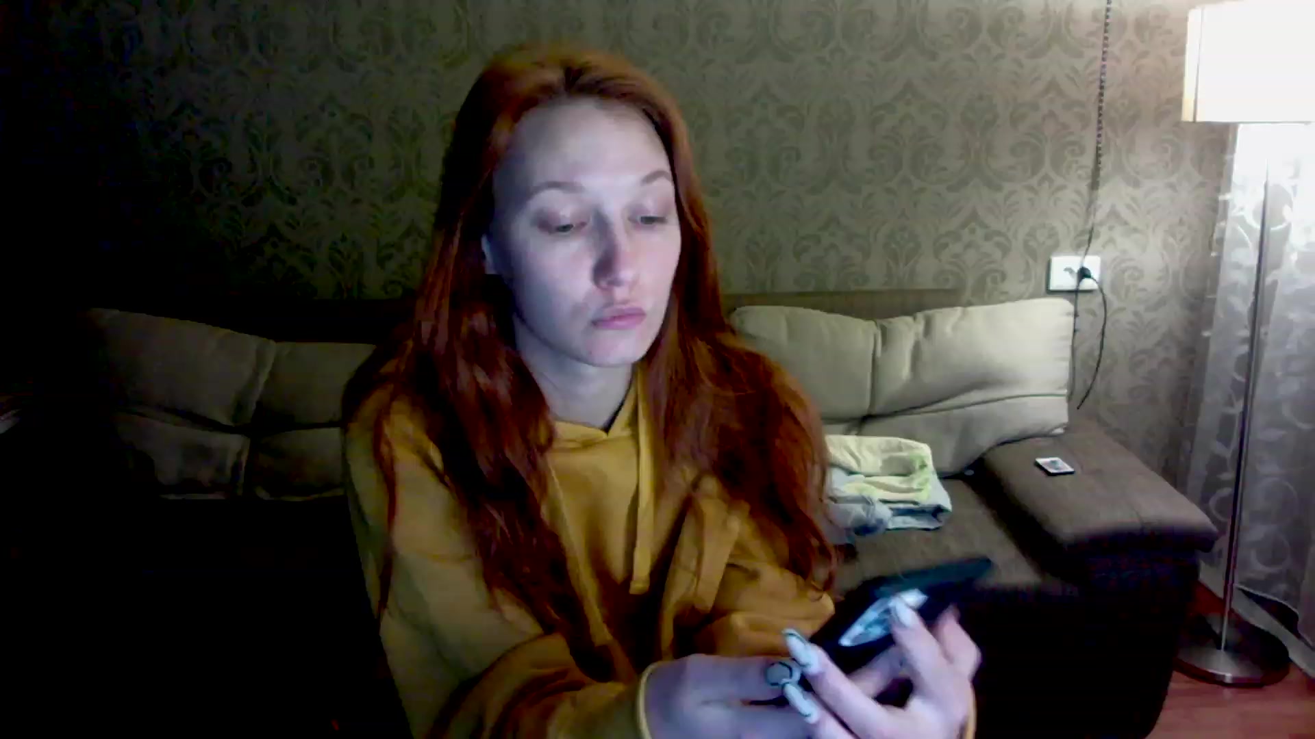 Gallery image thumbnail from EmillyGinger's myfreecams stream on, 12/09/2022, 14:38 image 3 of 20