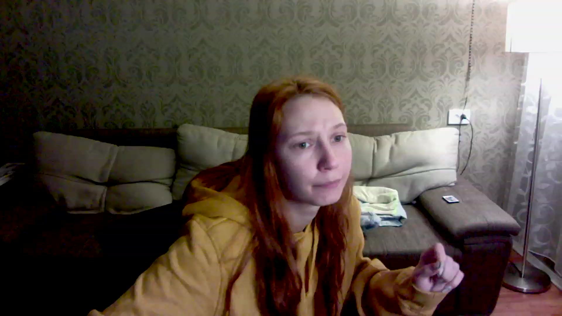 Gallery image thumbnail from EmillyGinger's myfreecams stream on, 12/09/2022, 14:38 image 12 of 20