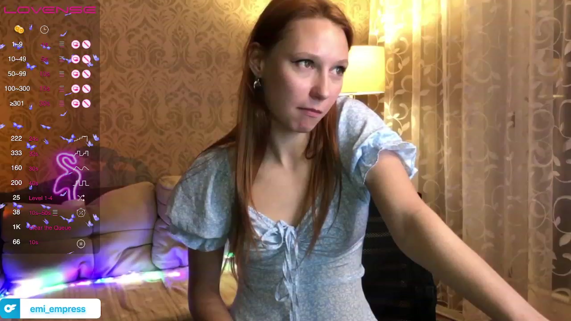 Gallery image thumbnail from EmillyGinger's myfreecams stream on, 12/12/2022, 23:41 image 8 of 20