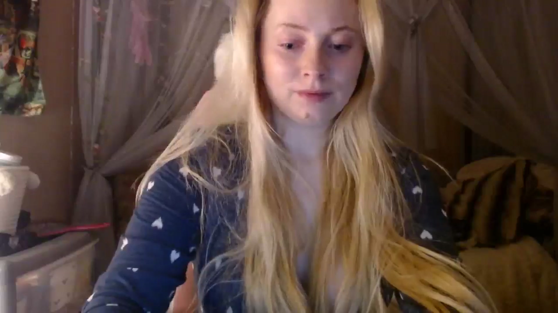 Gallery image thumbnail from EmilyAngel18's myfreecams stream on, 02/09/2025, 21:27 image 19 of 20