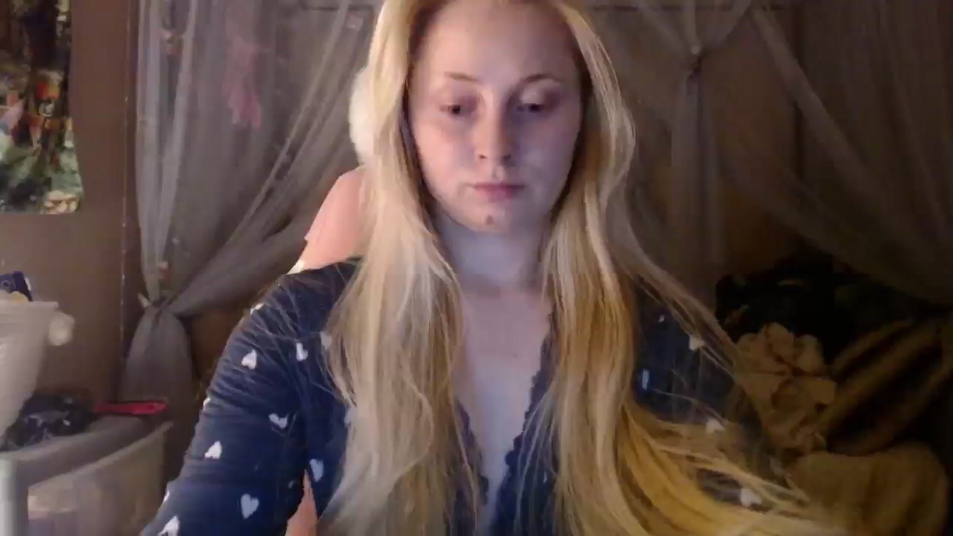 Gallery image thumbnail from EmilyAngel18's myfreecams stream on, 02/24/2025, 23:59 image 6 of 20