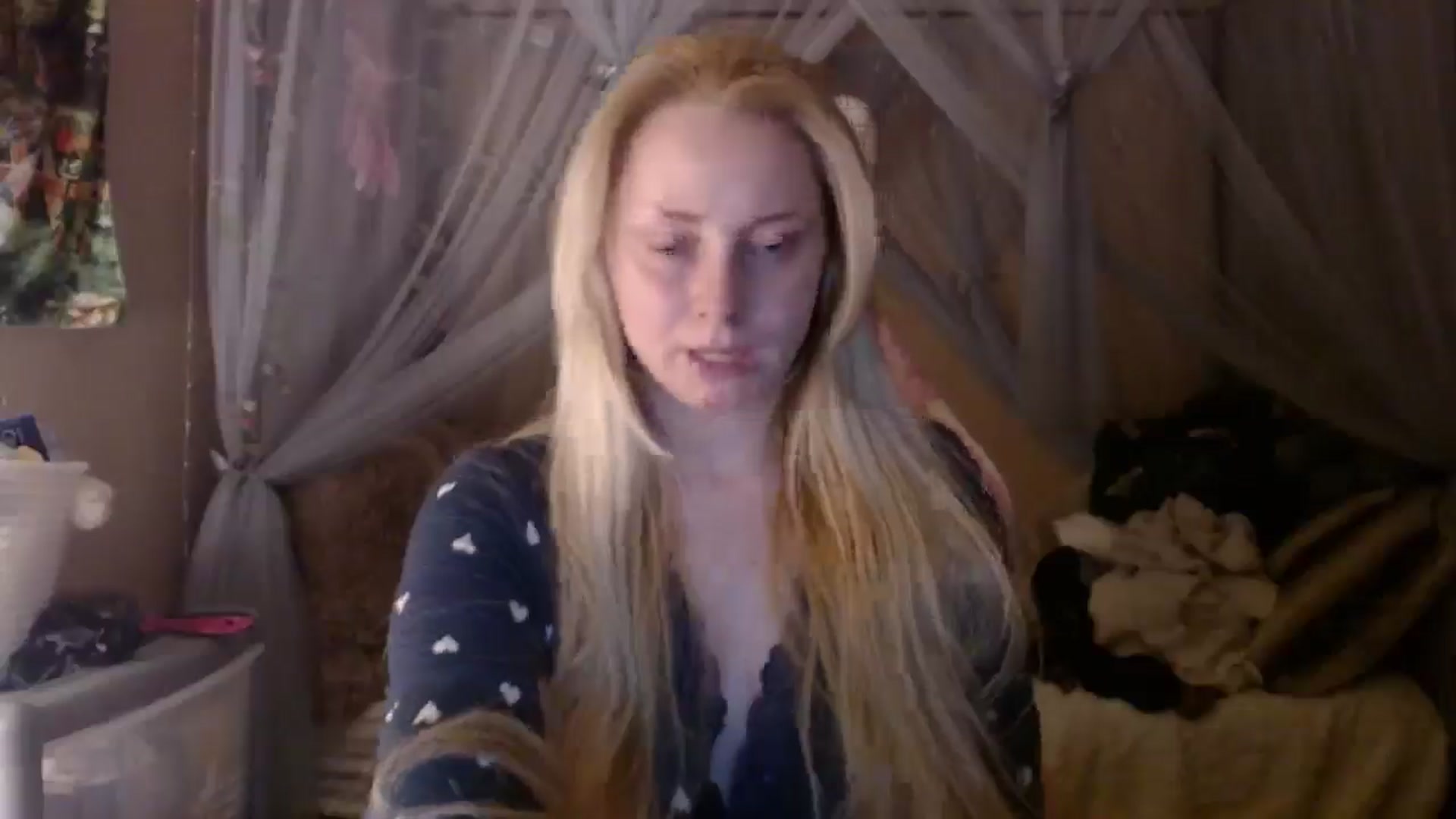 Gallery image thumbnail from EmilyAngel18's myfreecams stream on, 02/24/2025, 23:59 image 9 of 20