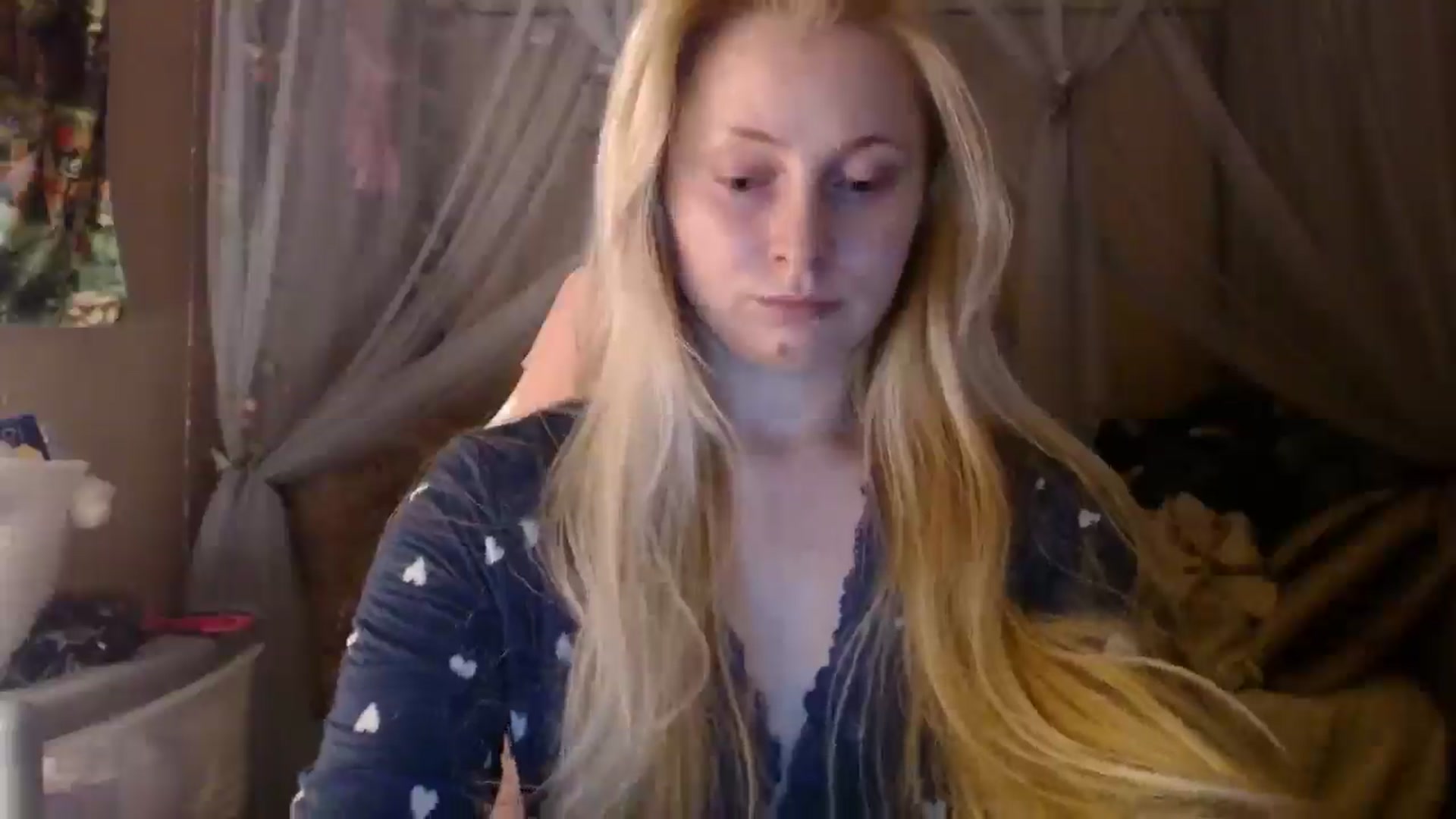Gallery image thumbnail from EmilyAngel18's myfreecams stream on, 02/24/2025, 23:59 image 5 of 20