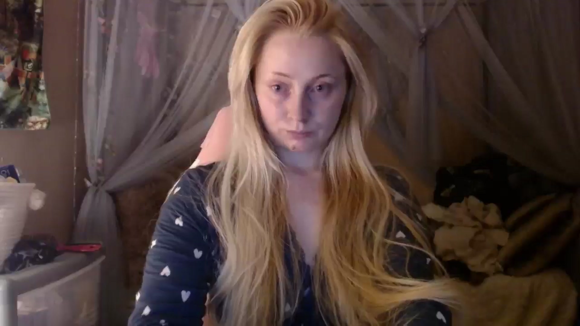 Gallery image thumbnail from EmilyAngel18's myfreecams stream on, 02/24/2025, 23:59 image 3 of 20
