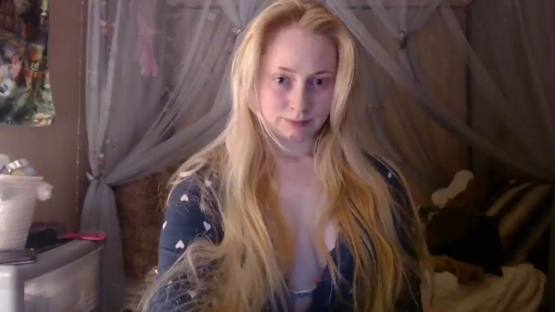 Gallery image thumbnail from EmilyAngel18's myfreecams stream on, 02/27/2025, 17:26 image 17 of 20