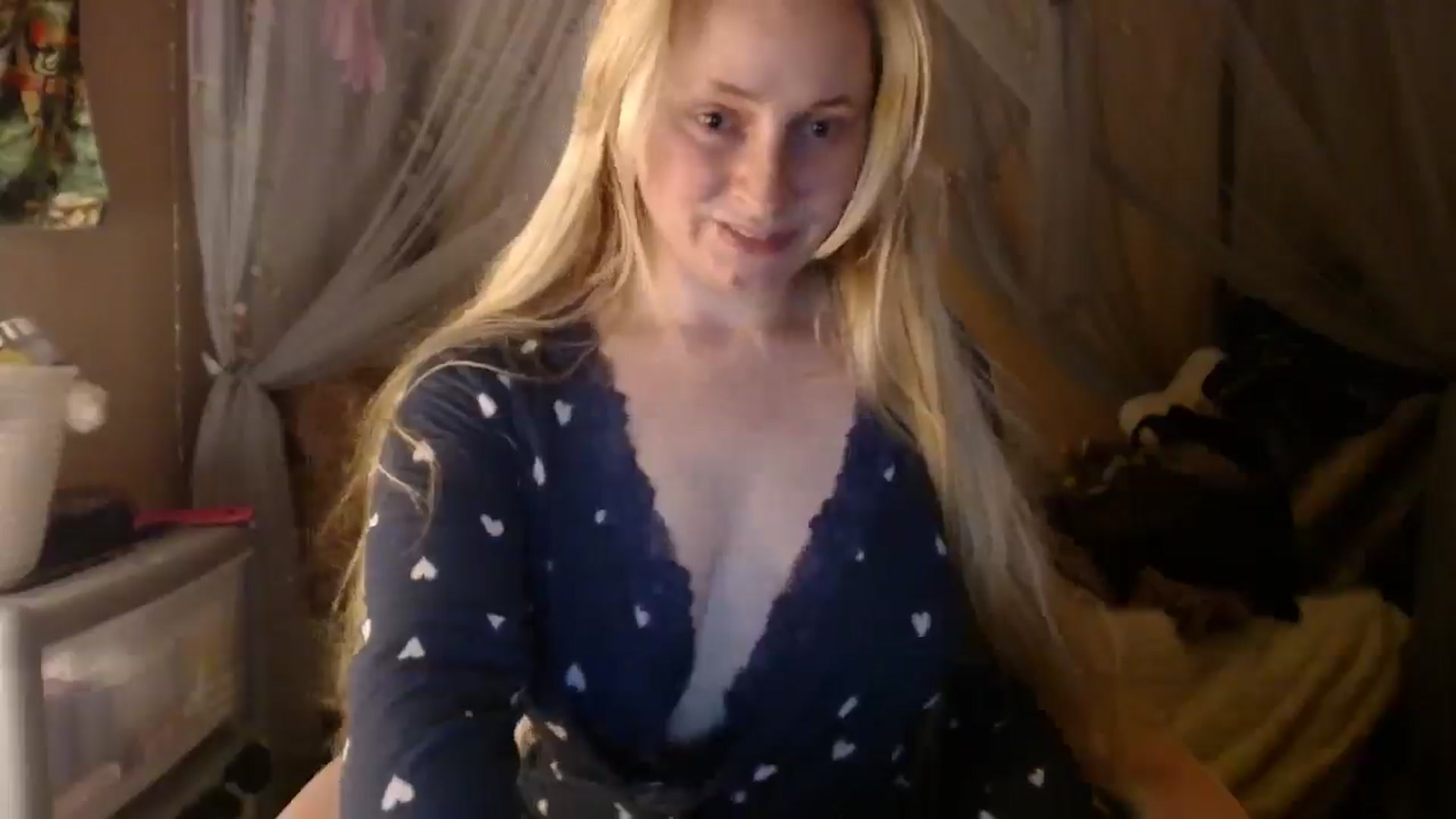 Gallery image thumbnail from EmilyAngel18's myfreecams stream on, 02/27/2025, 22:52 image 20 of 20