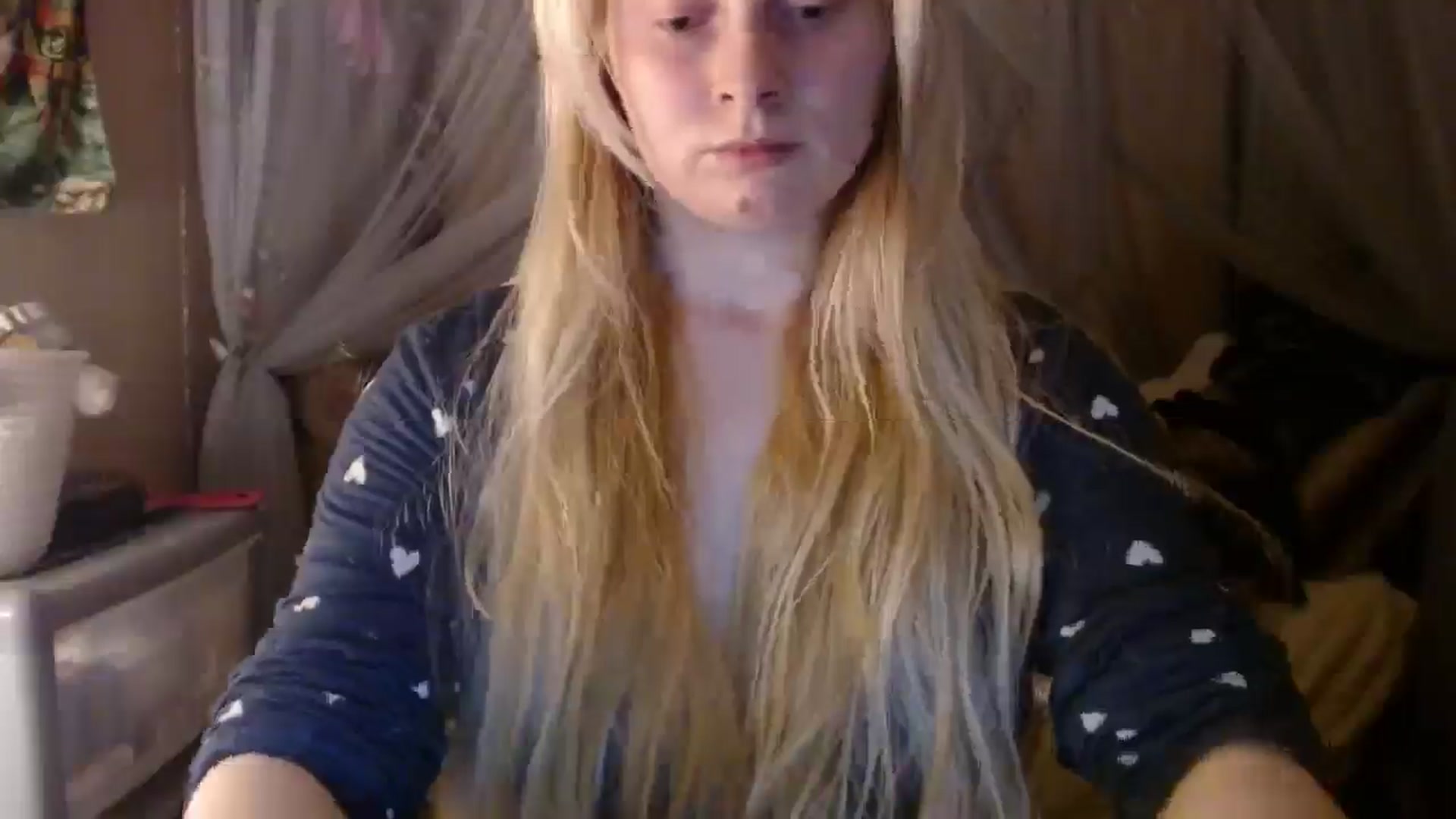 Gallery image thumbnail from EmilyAngel18's myfreecams stream on, 02/27/2025, 22:52 image 8 of 20