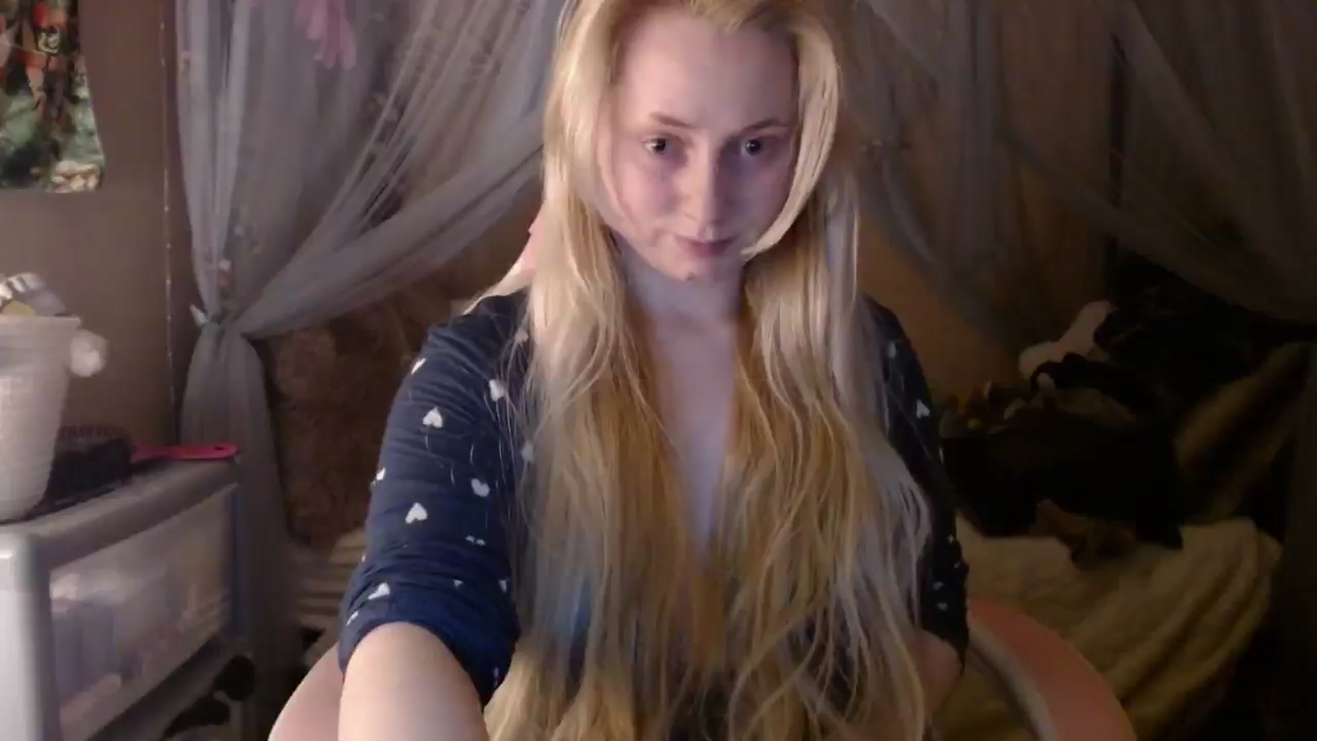Gallery image thumbnail from EmilyAngel18's myfreecams stream on, 02/27/2025, 22:52 image 10 of 20