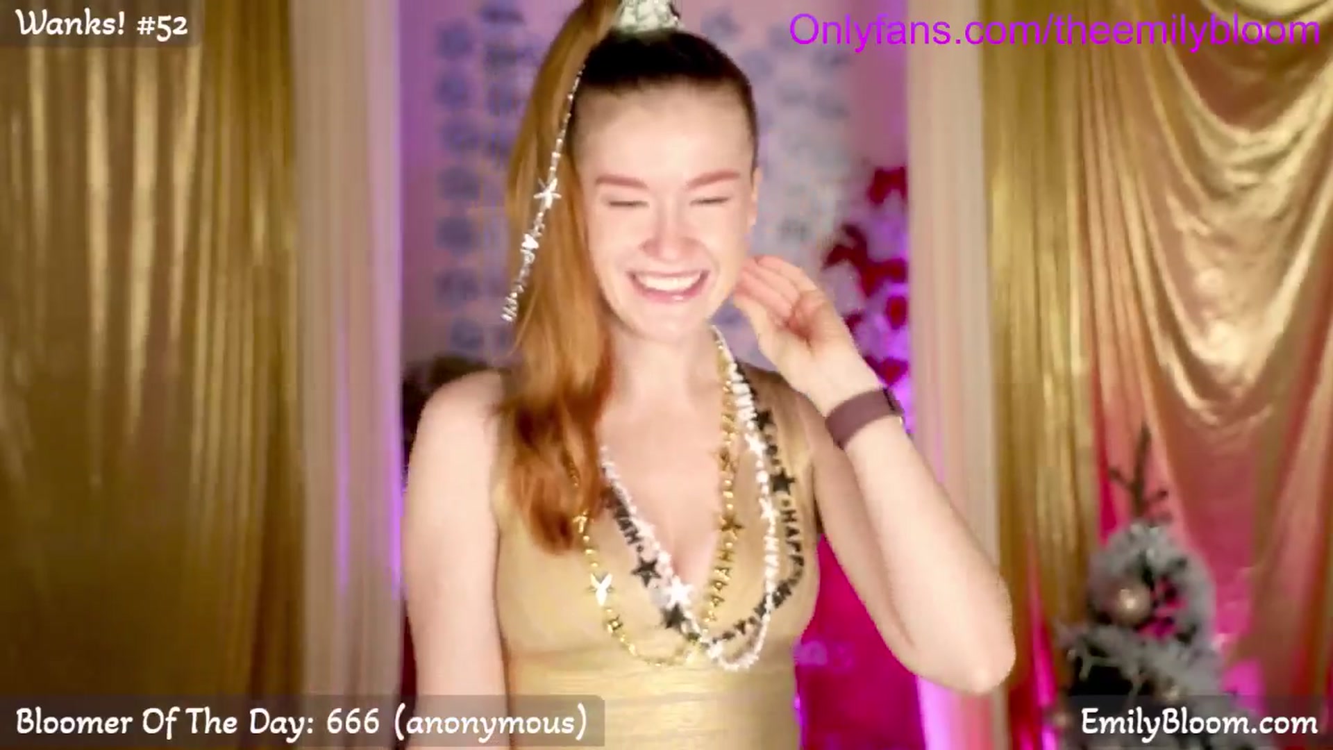 Gallery image thumbnail from EmilyBloom's myfreecams stream on, 01/01/2026, 24:44 image 3 of 20