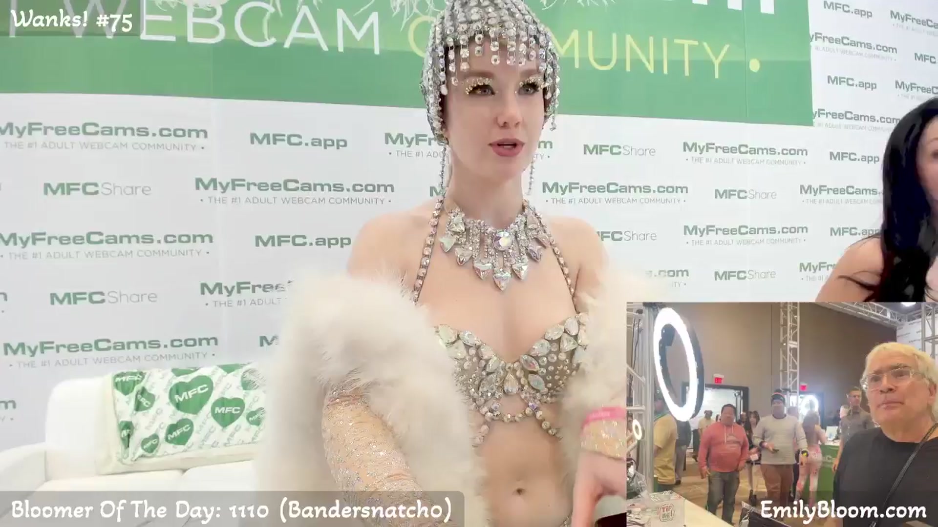 Gallery image thumbnail from EmilyBloom's myfreecams stream on, 01/24/2026, 24:10 image 11 of 20