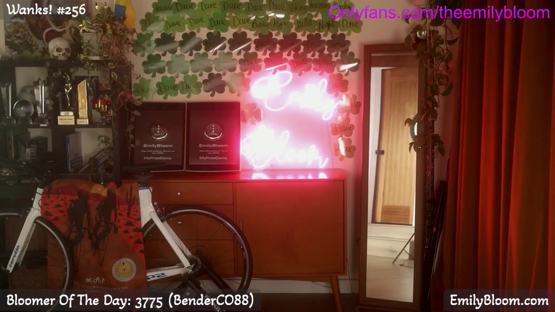 Gallery image thumbnail from EmilyBloom's myfreecams stream on, 03/18/2026, 23:59 image 20 of 20