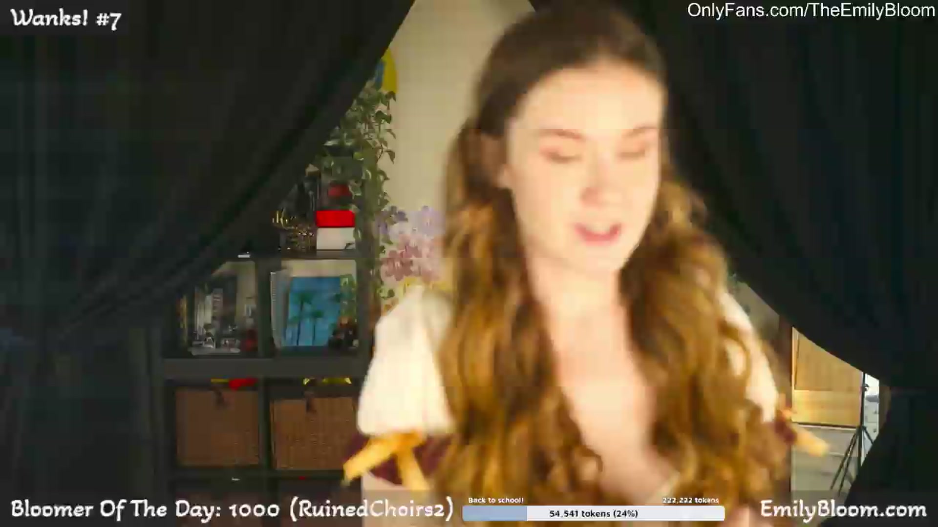 Gallery image thumbnail from EmilyBloom's myfreecams stream on, 05/08/2026, 23:34 image 2 of 20