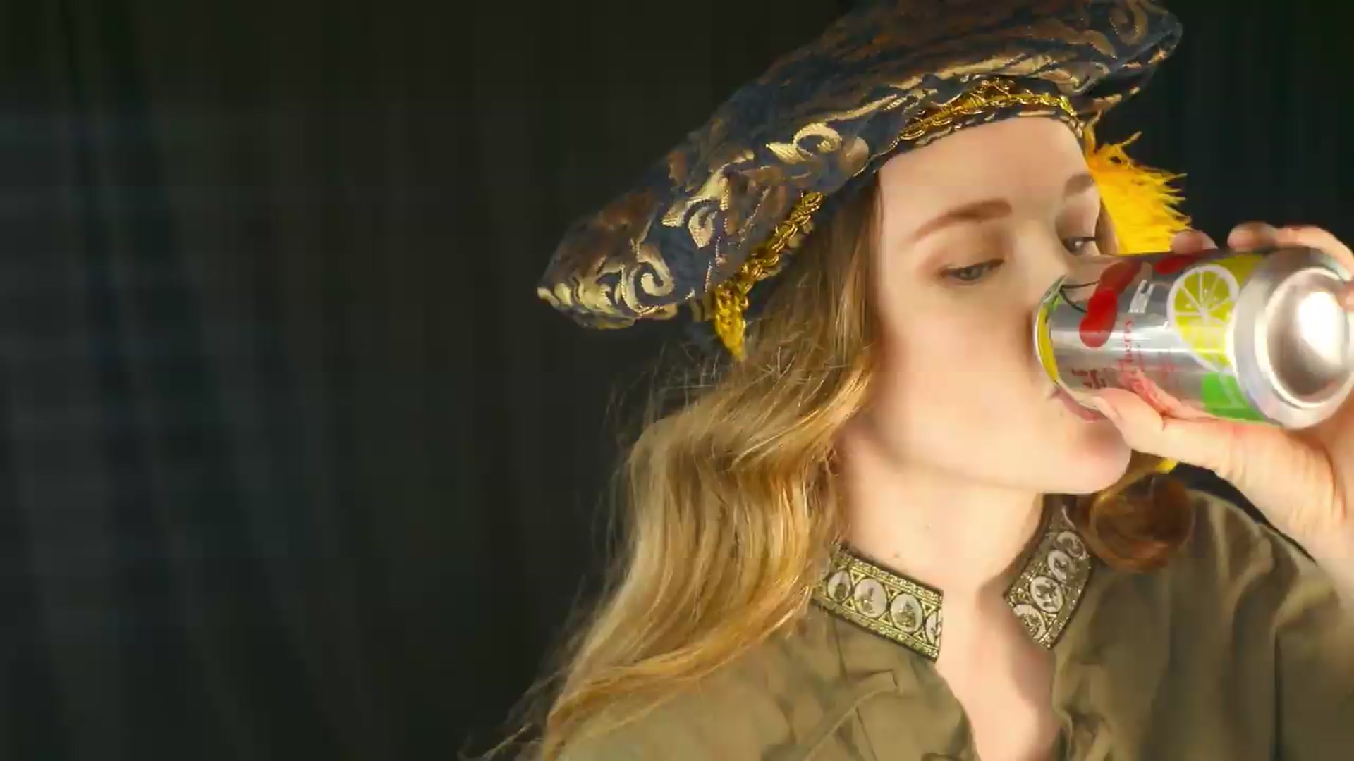 Gallery image thumbnail from EmilyBloom's myfreecams stream on, 05/08/2026, 23:34 image 9 of 20