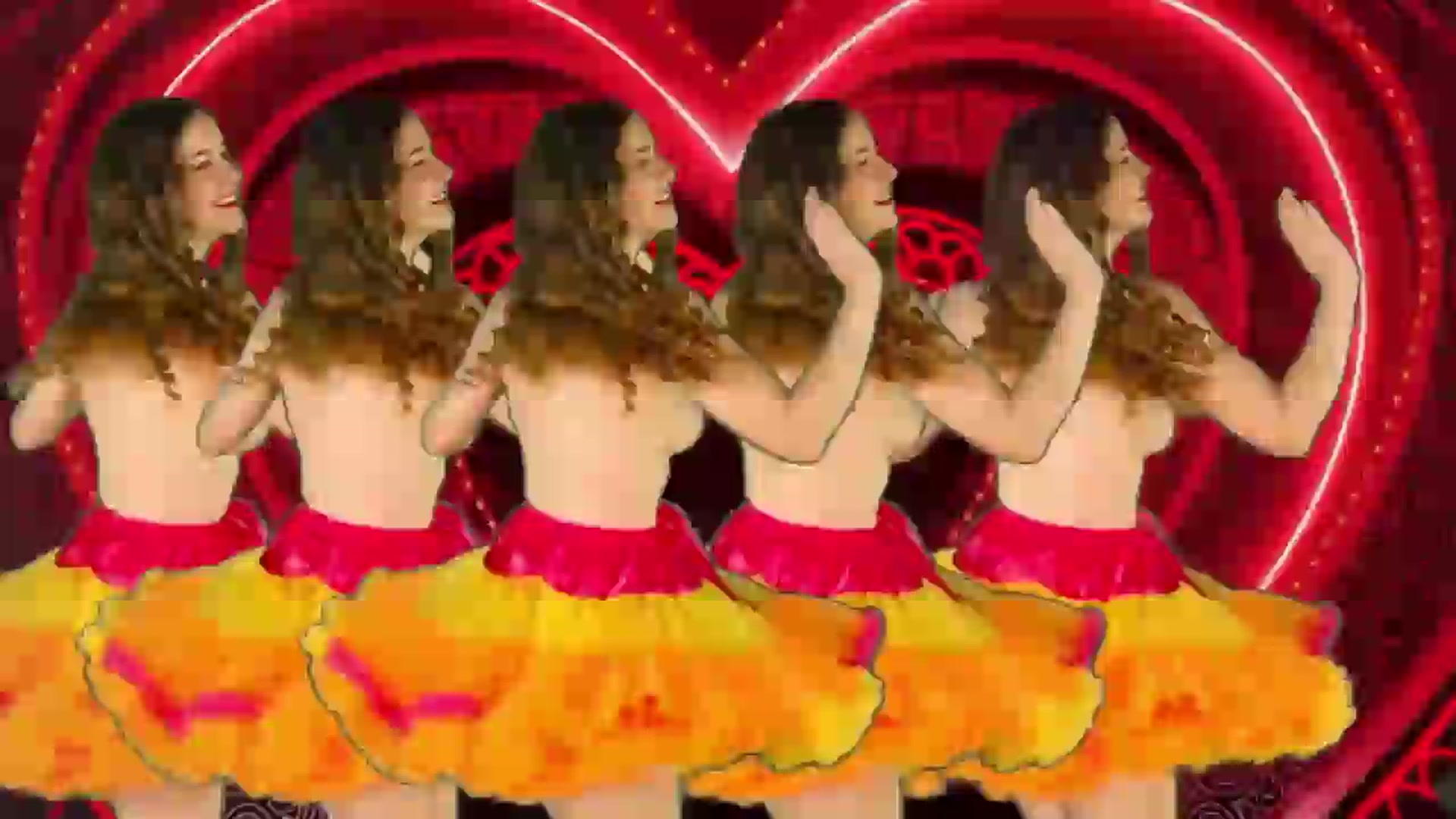 Gallery image thumbnail from EmilyBloom's myfreecams stream on, 05/24/2026, 24:23 image 5 of 20