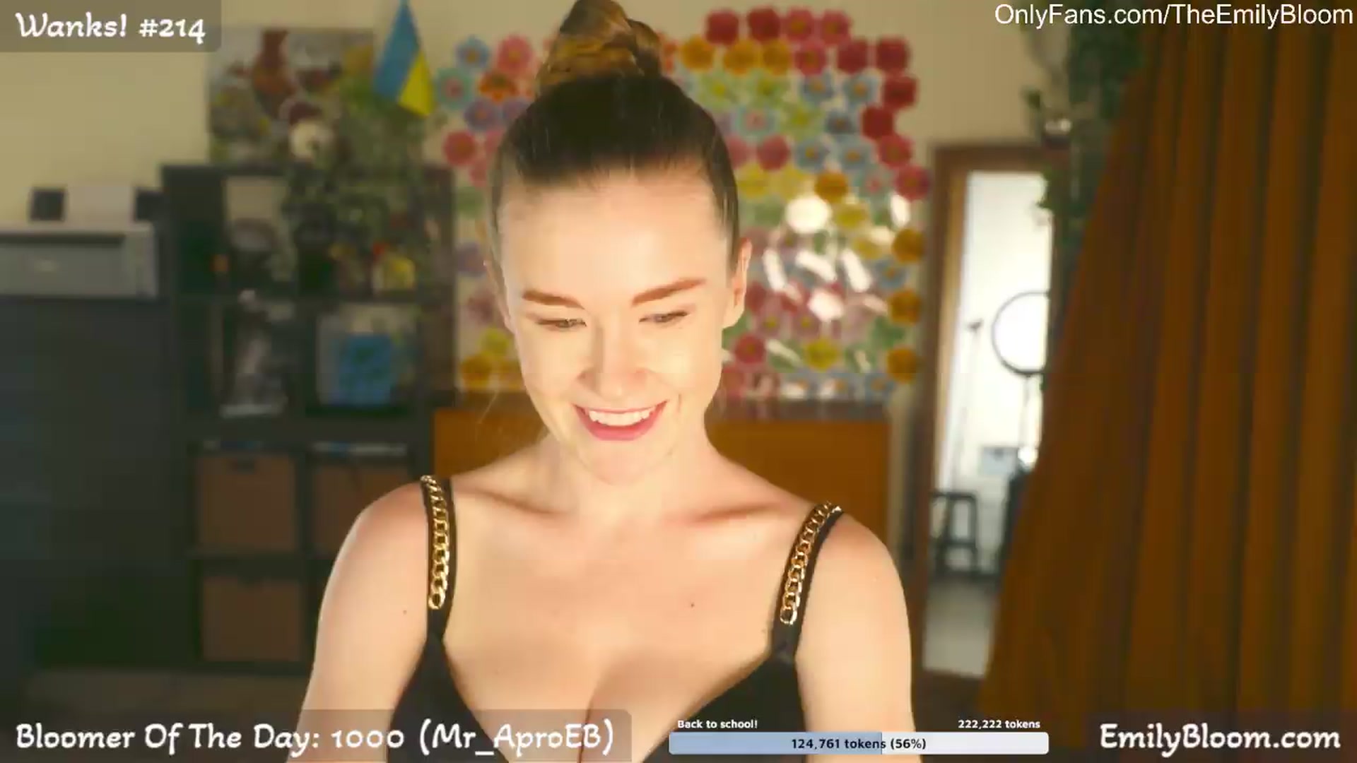 Gallery image thumbnail from EmilyBloom's myfreecams stream on, 06/15/2026, 01:09 image 9 of 20