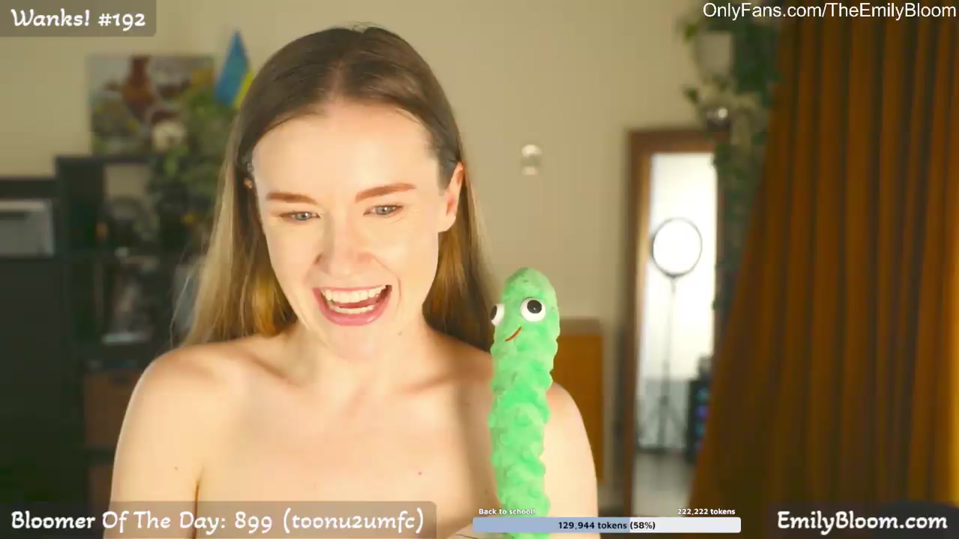 Gallery image thumbnail from EmilyBloom's myfreecams stream on, 07/01/2026, 23:49 image 14 of 20
