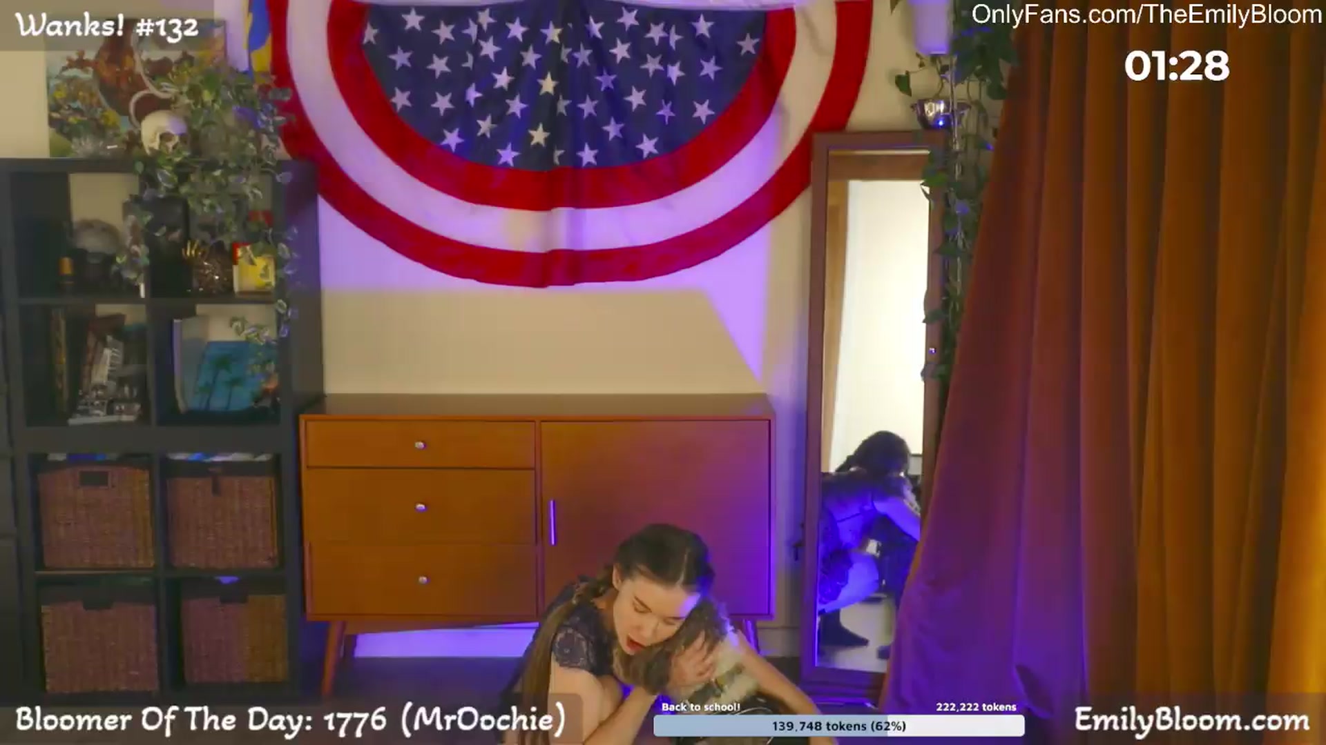 Gallery image thumbnail from EmilyBloom's myfreecams stream on, 07/04/2026, 21:59 image 15 of 20