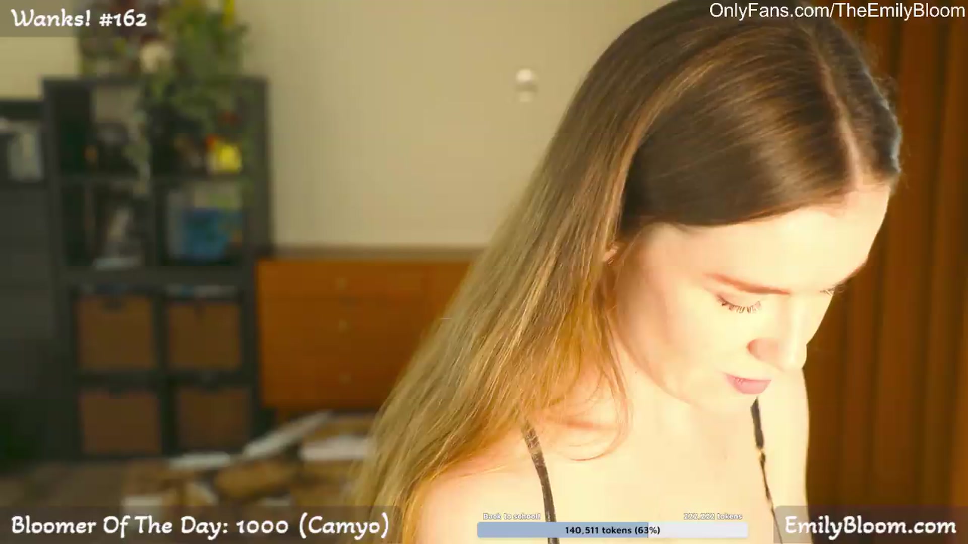 Gallery image thumbnail from EmilyBloom's myfreecams stream on, 07/09/2026, 24:02 image 4 of 20