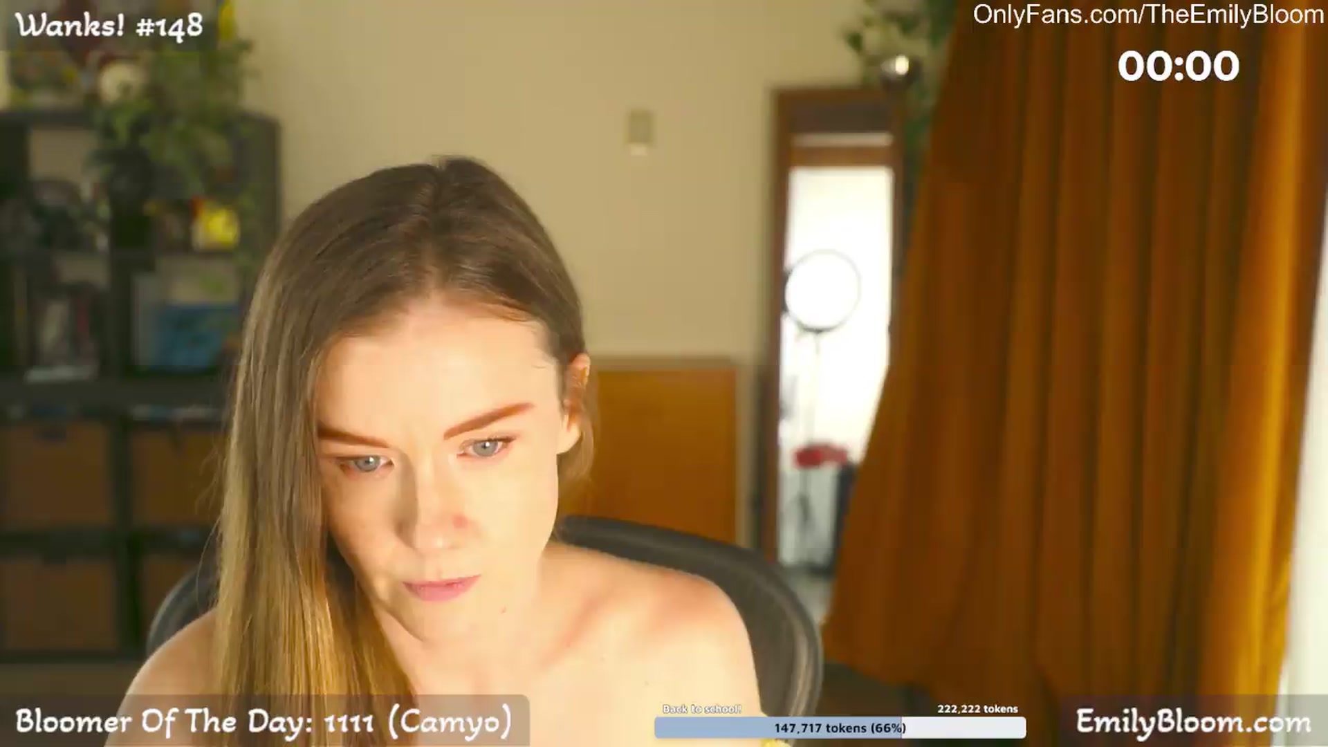 Gallery image thumbnail from EmilyBloom's myfreecams stream on, 07/15/2026, 23:58 image 6 of 20