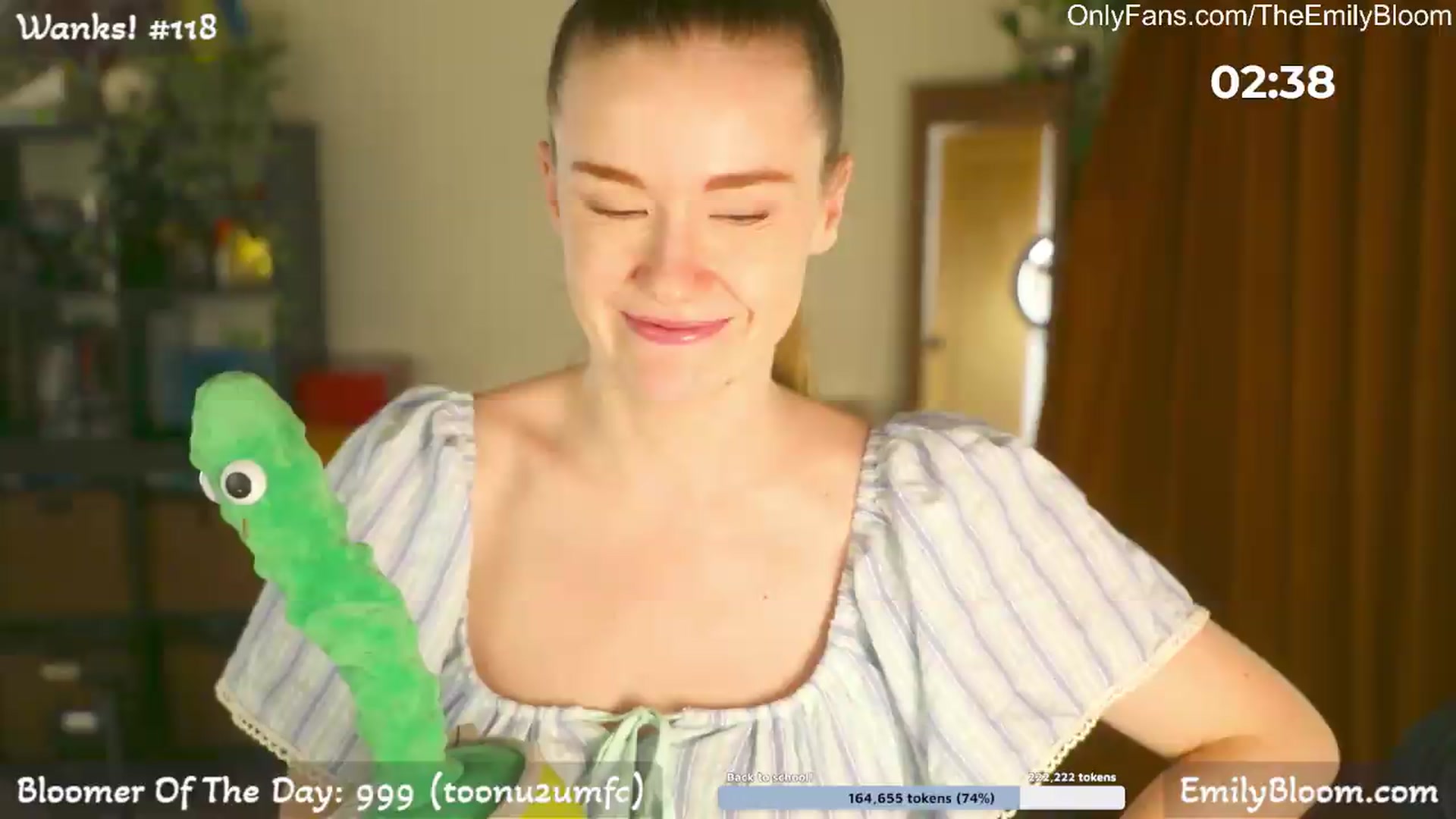 Gallery image thumbnail from EmilyBloom's myfreecams stream on, 08/10/2026, 24:01 image 4 of 20