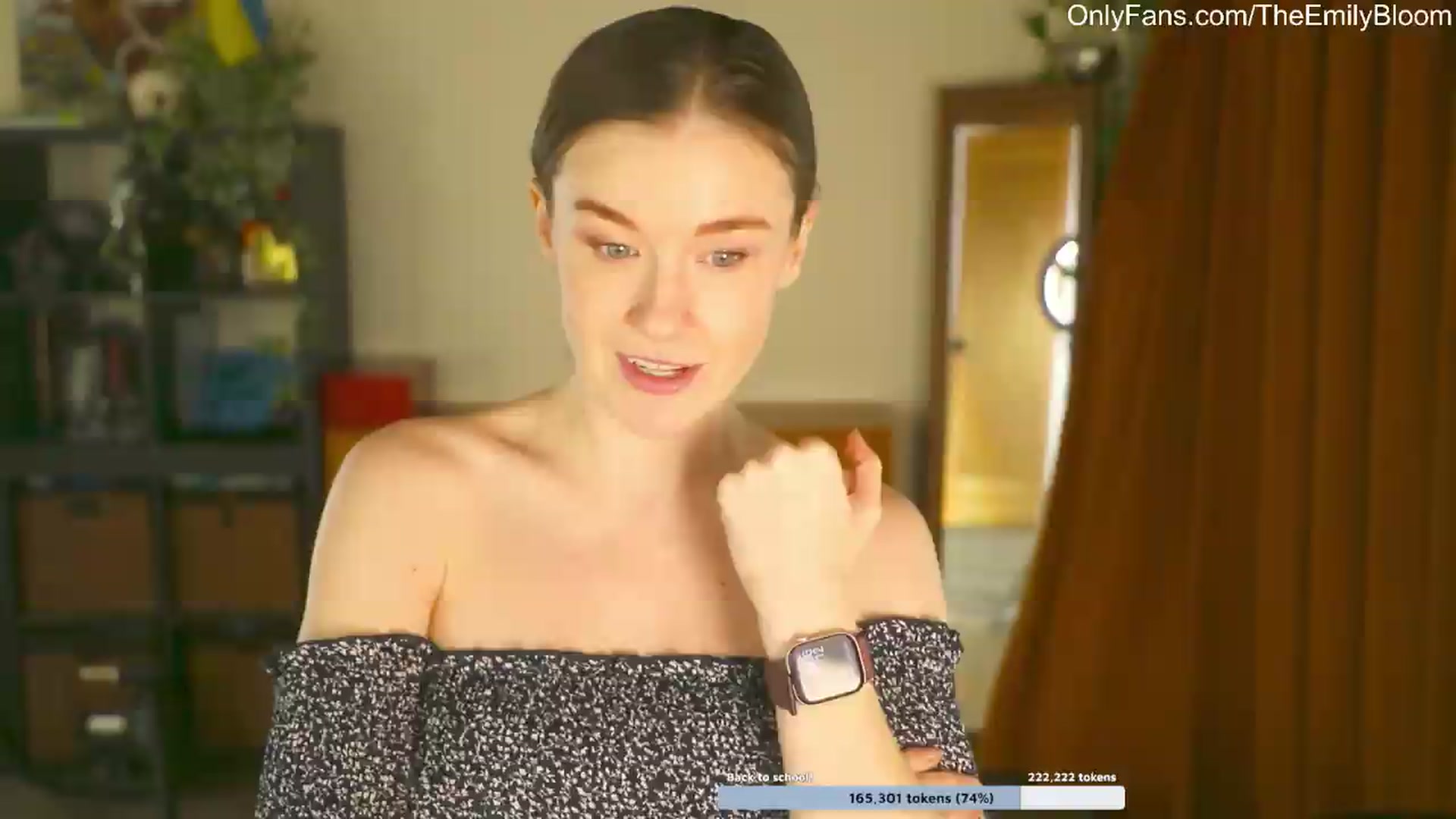 Gallery image thumbnail from EmilyBloom's myfreecams stream on, 08/13/2026, 24:14 image 3 of 20