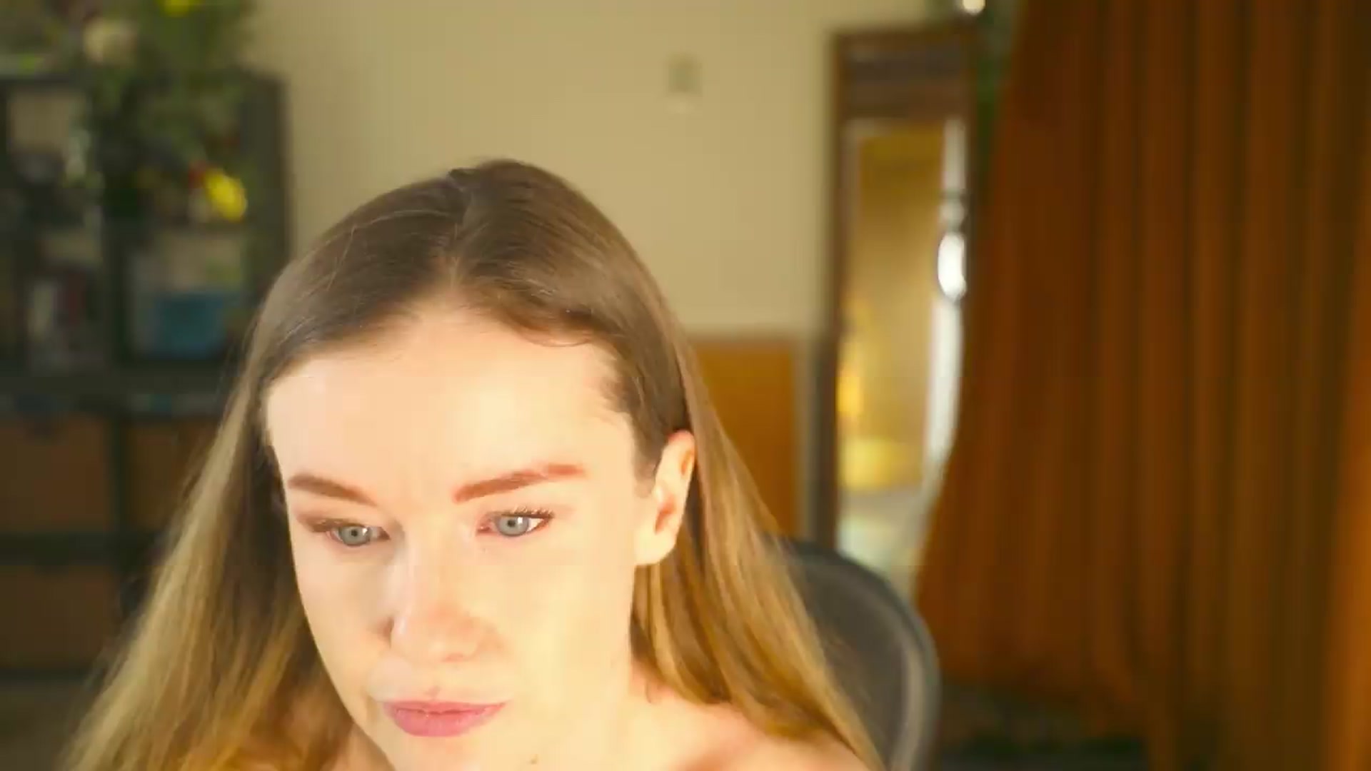 Gallery image thumbnail from EmilyBloom's myfreecams stream on, 08/26/2026, 23:42 image 8 of 20