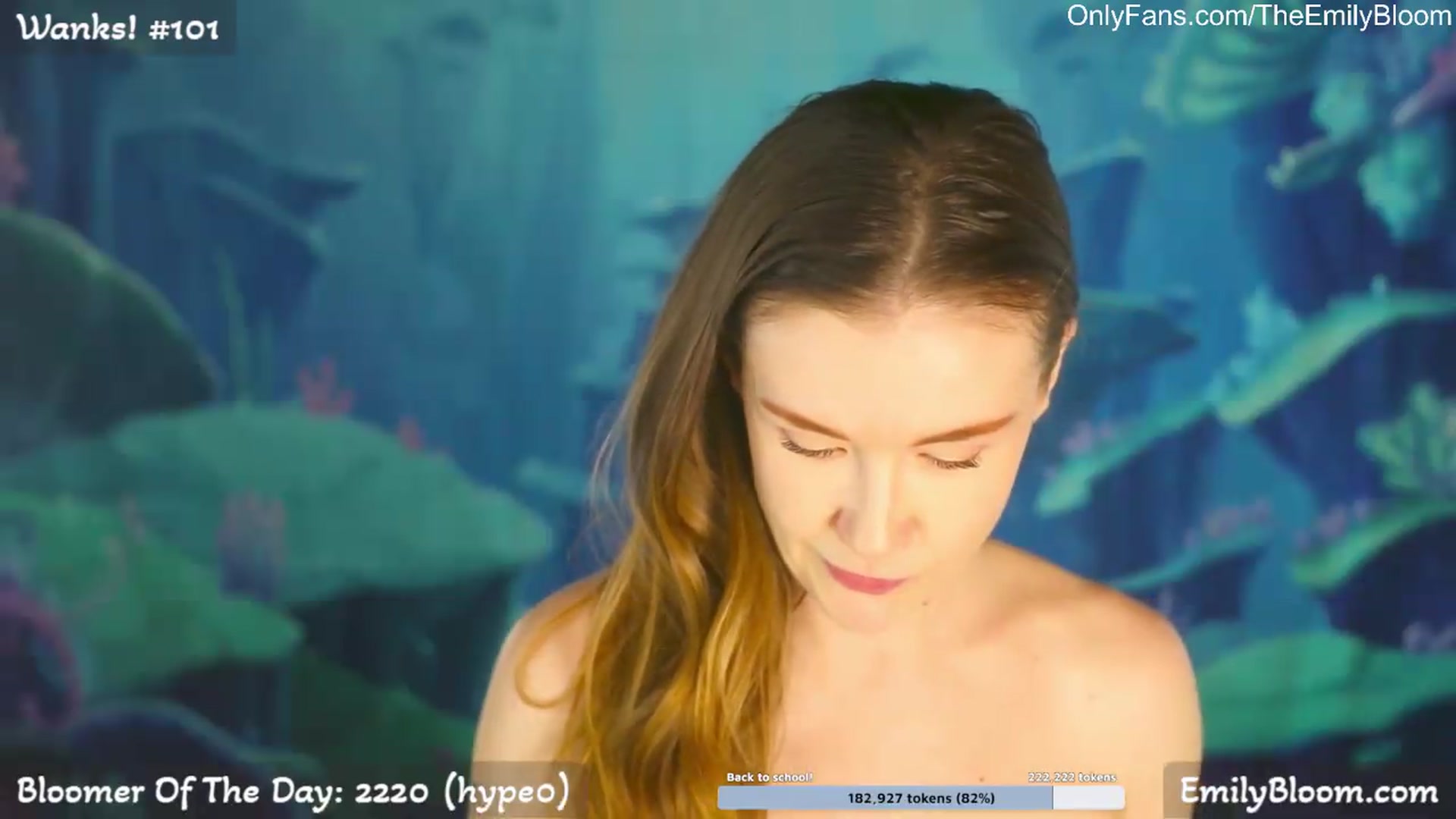 Gallery image thumbnail from EmilyBloom's myfreecams stream on, 08/31/2026, 24:07 image 14 of 20