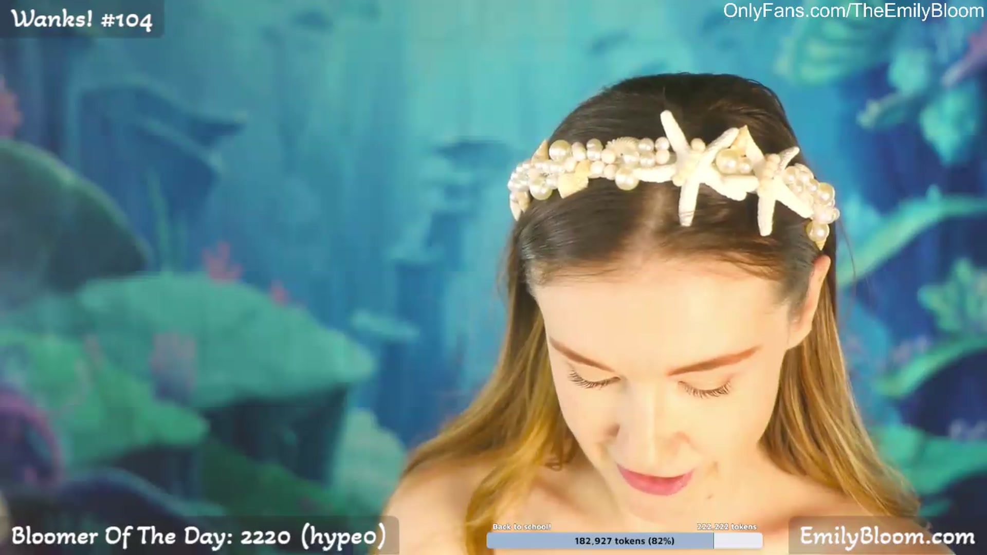 Gallery image thumbnail from EmilyBloom's myfreecams stream on, 08/31/2026, 24:07 image 12 of 20