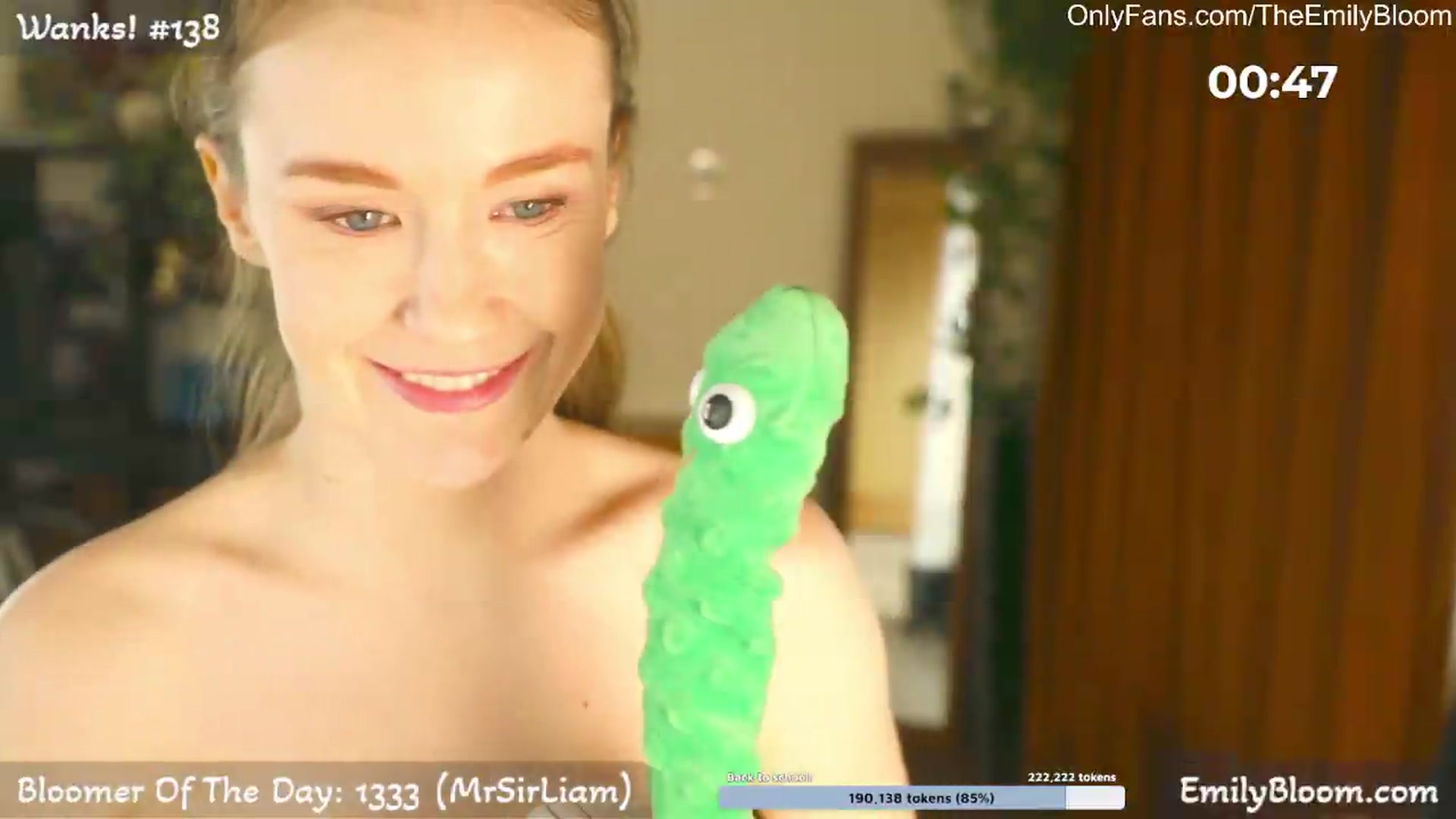 Gallery image thumbnail from EmilyBloom's myfreecams stream on, 09/13/2026, 24:24 image 14 of 20