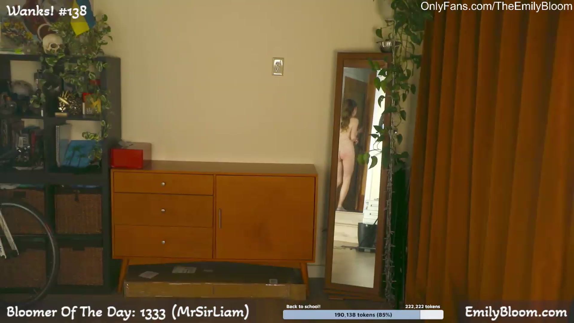Gallery image thumbnail from EmilyBloom's myfreecams stream on, 09/13/2026, 24:24 image 13 of 20