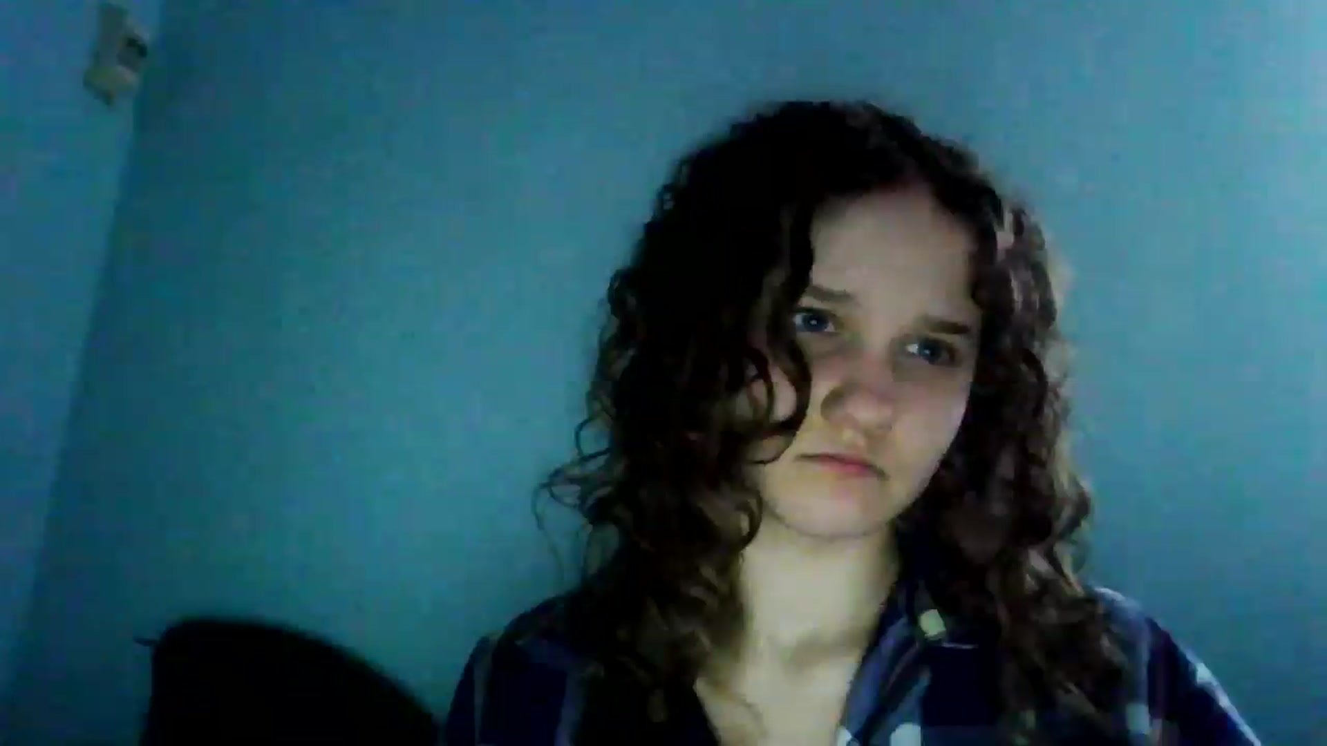 Gallery image thumbnail from EmilyBriss's myfreecams stream on, 03/27/2026, 15:31 image 13 of 20