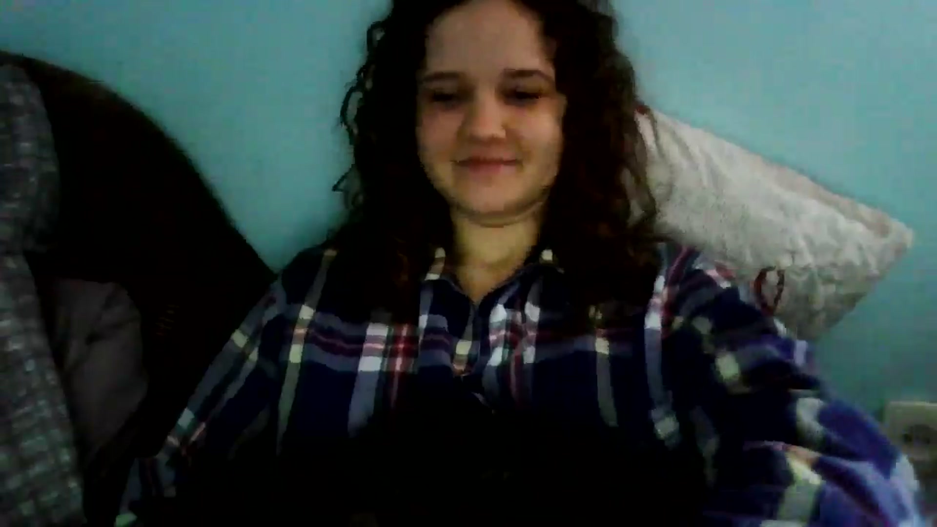 Gallery image thumbnail from EmilyBriss's myfreecams stream on, 03/28/2026, 13:50 image 18 of 20