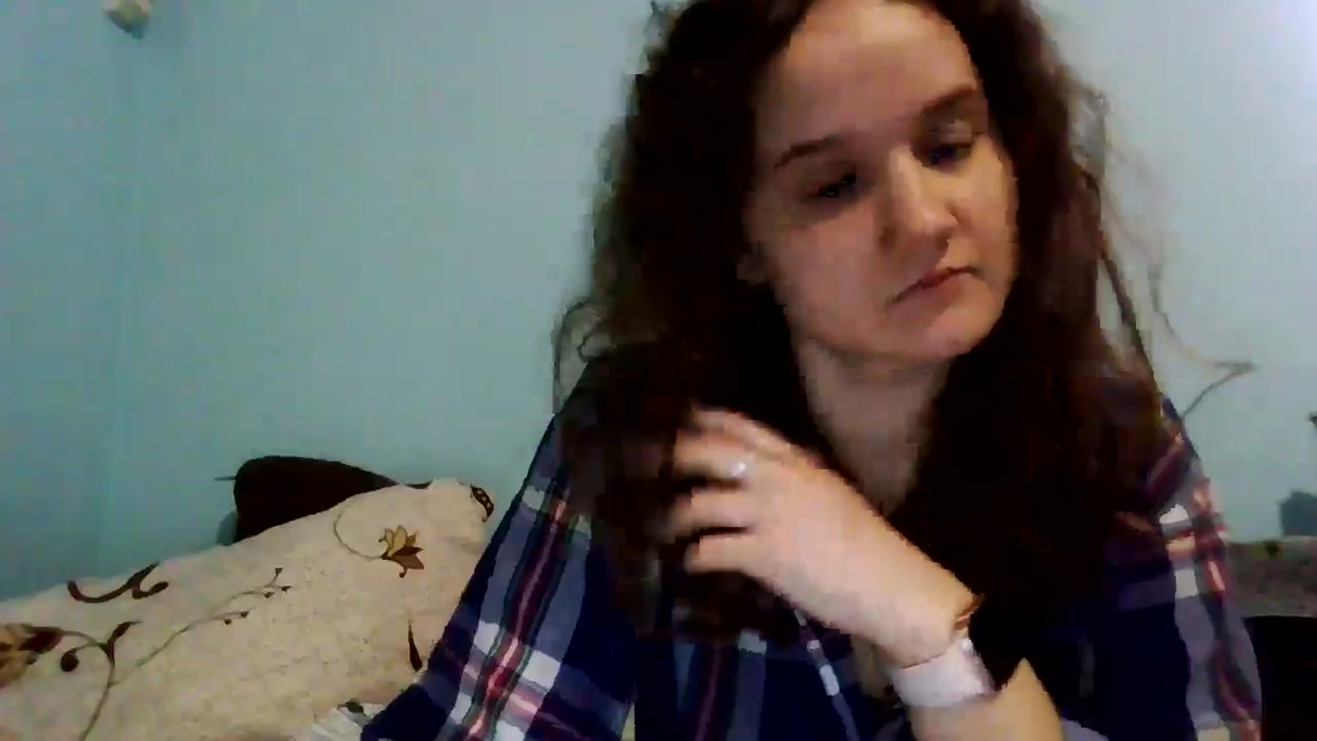 Gallery image thumbnail from EmilyBriss's myfreecams stream on, 03/31/2026, 13:31 image 19 of 20
