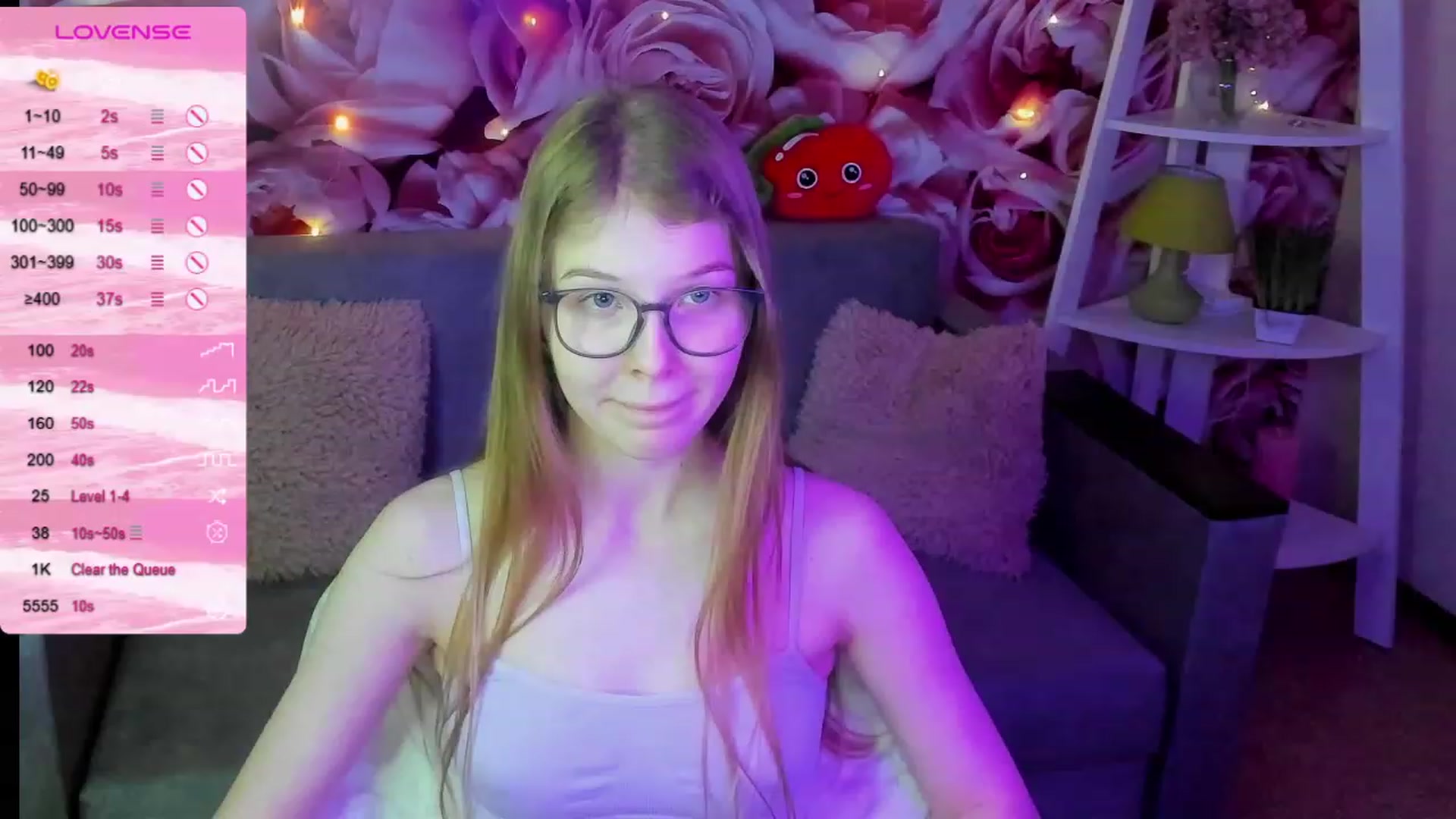 Gallery image thumbnail from EmilyEmber's myfreecams stream on, 09/24/2023, 10:02 image 8 of 20