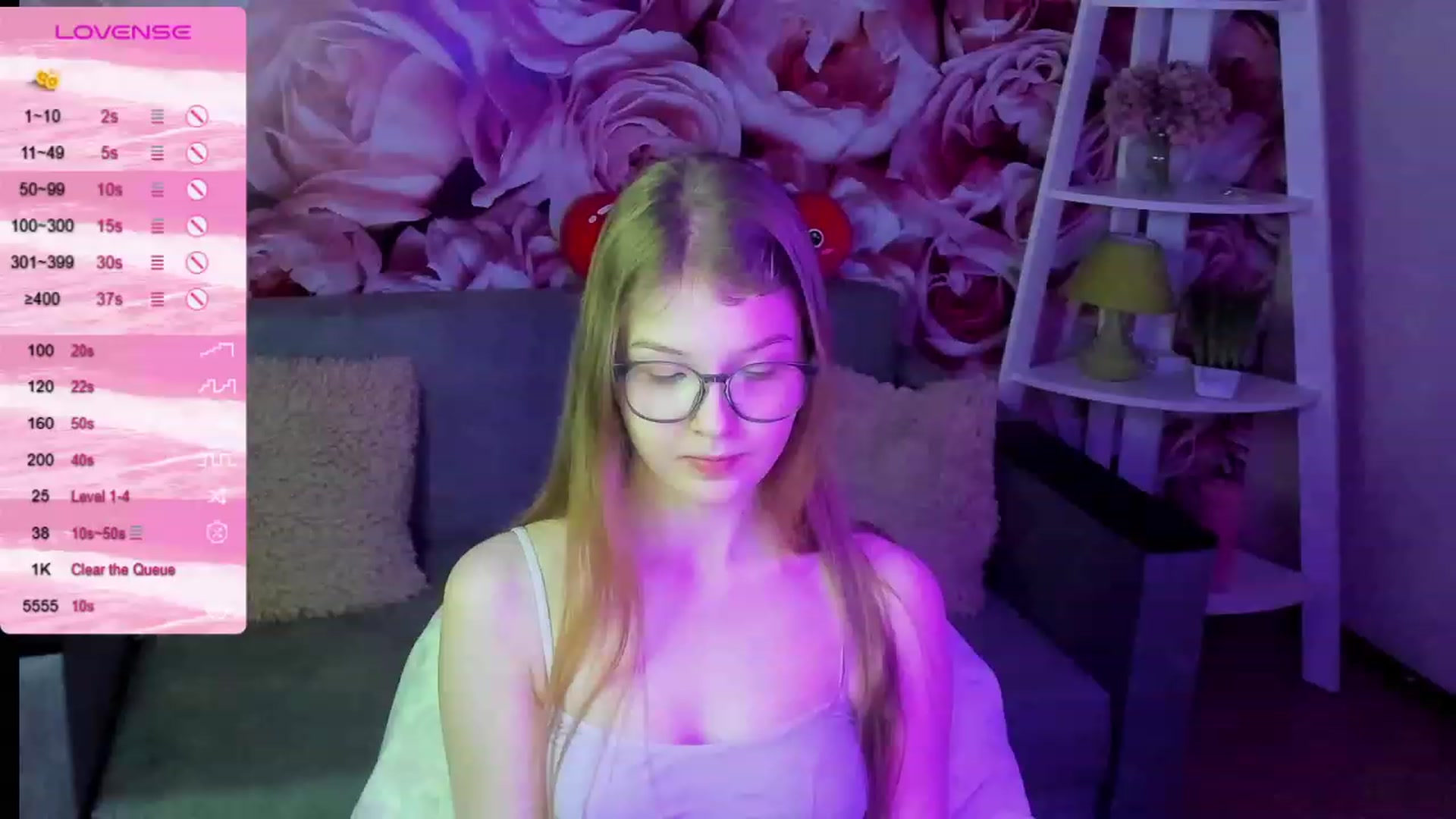Gallery image thumbnail from EmilyEmber's myfreecams stream on, 09/24/2023, 10:40 image 16 of 20