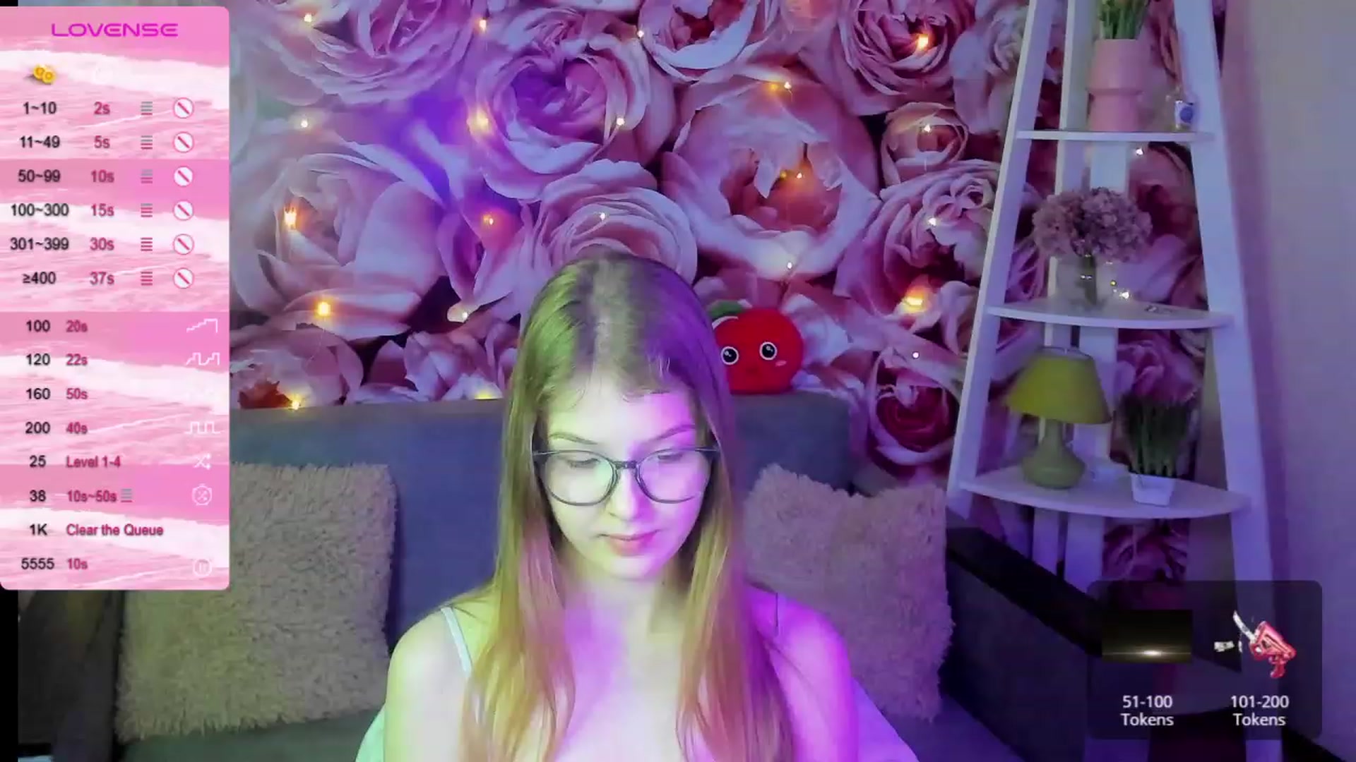 Gallery image thumbnail from EmilyEmber's myfreecams stream on, 09/24/2023, 11:26 image 2 of 20