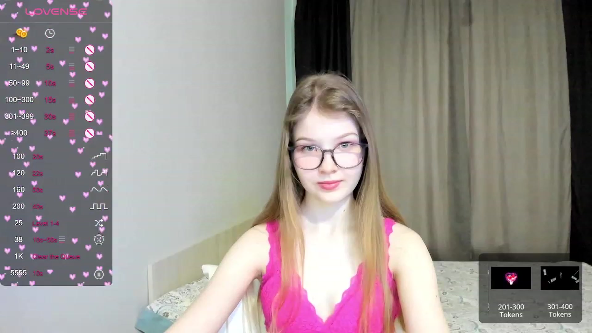 Gallery image thumbnail from EmilyEmber's myfreecams stream on, 10/18/2023, 06:25 image 2 of 20
