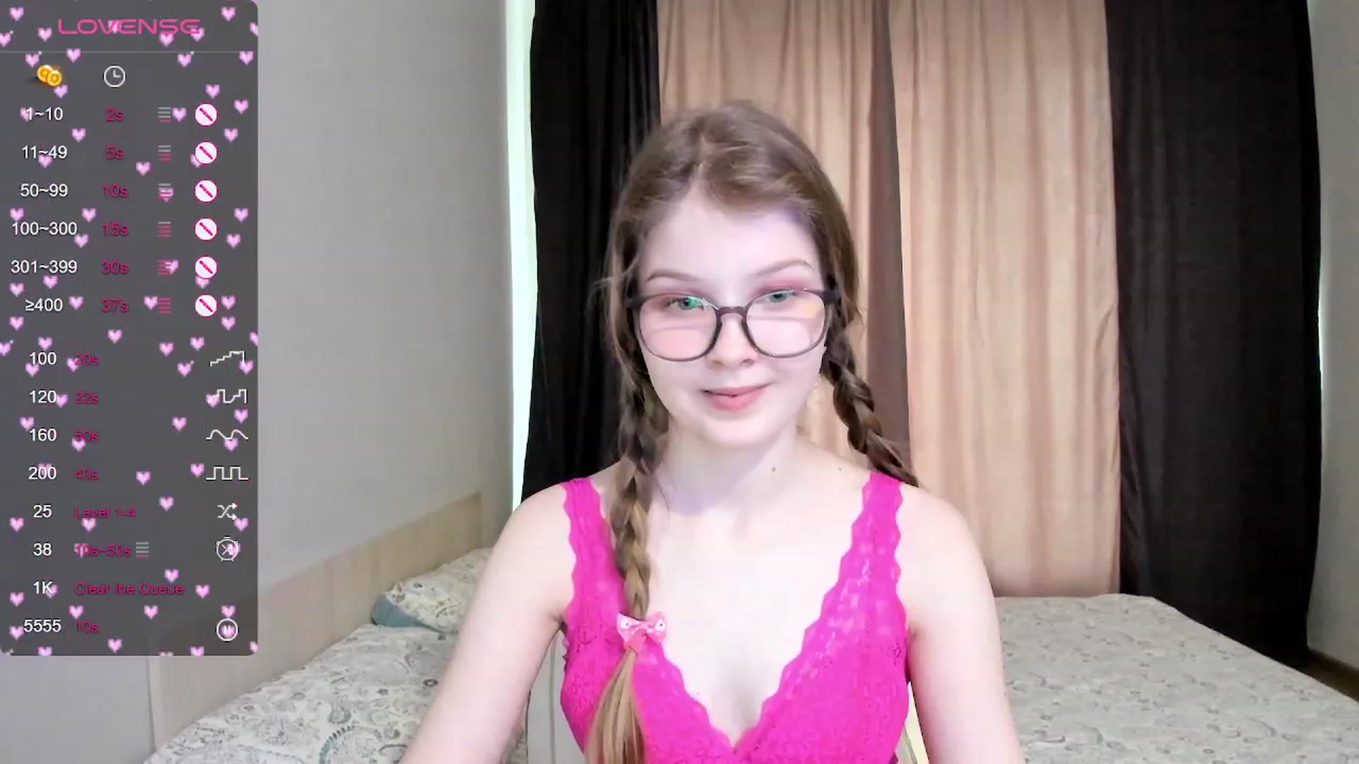 Gallery image thumbnail from EmilyEmber's myfreecams stream on, 10/18/2023, 08:26 image 18 of 20