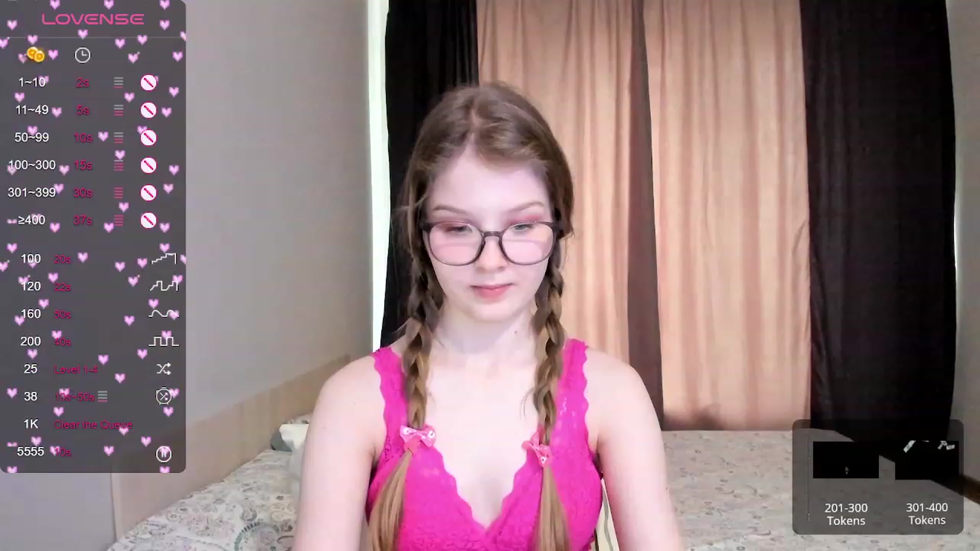 Gallery image thumbnail from EmilyEmber's myfreecams stream on, 10/18/2023, 08:26 image 6 of 20