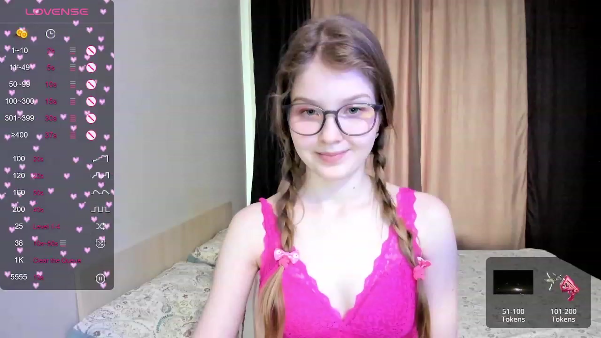Gallery image thumbnail from EmilyEmber's myfreecams stream on, 10/18/2023, 11:40 image 10 of 20