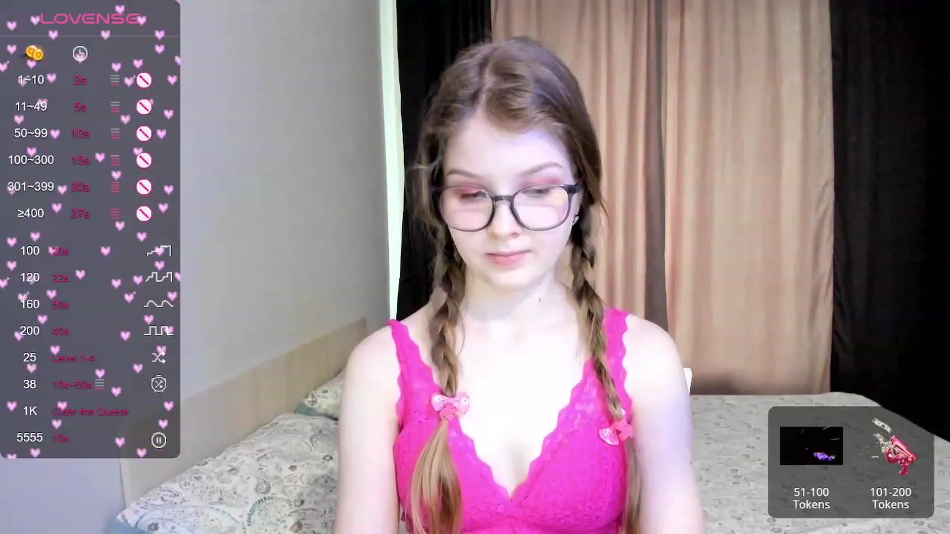 Gallery image thumbnail from EmilyEmber's myfreecams stream on, 10/18/2023, 11:40 image 3 of 20